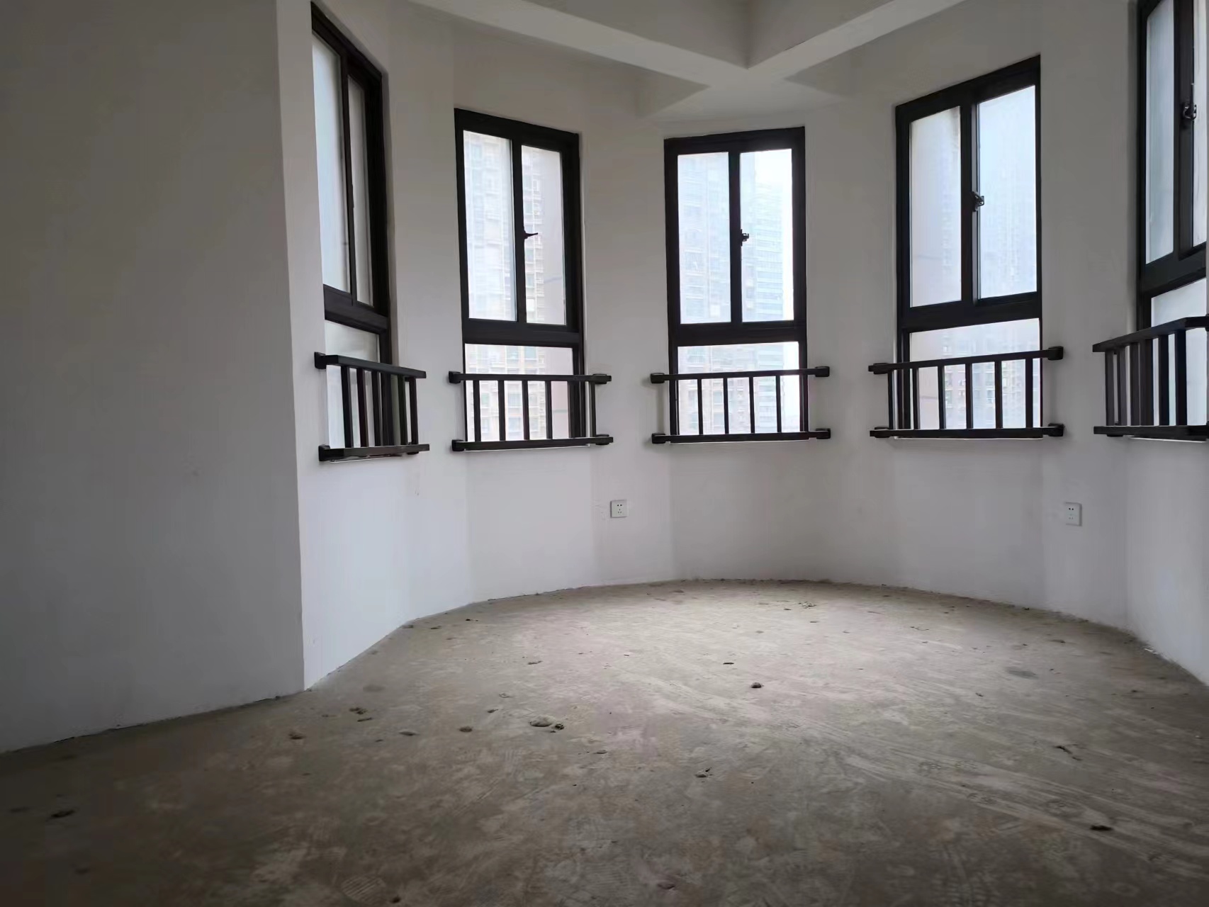 帝奥世伦名郡 5室2厅2卫 265m&sup2;