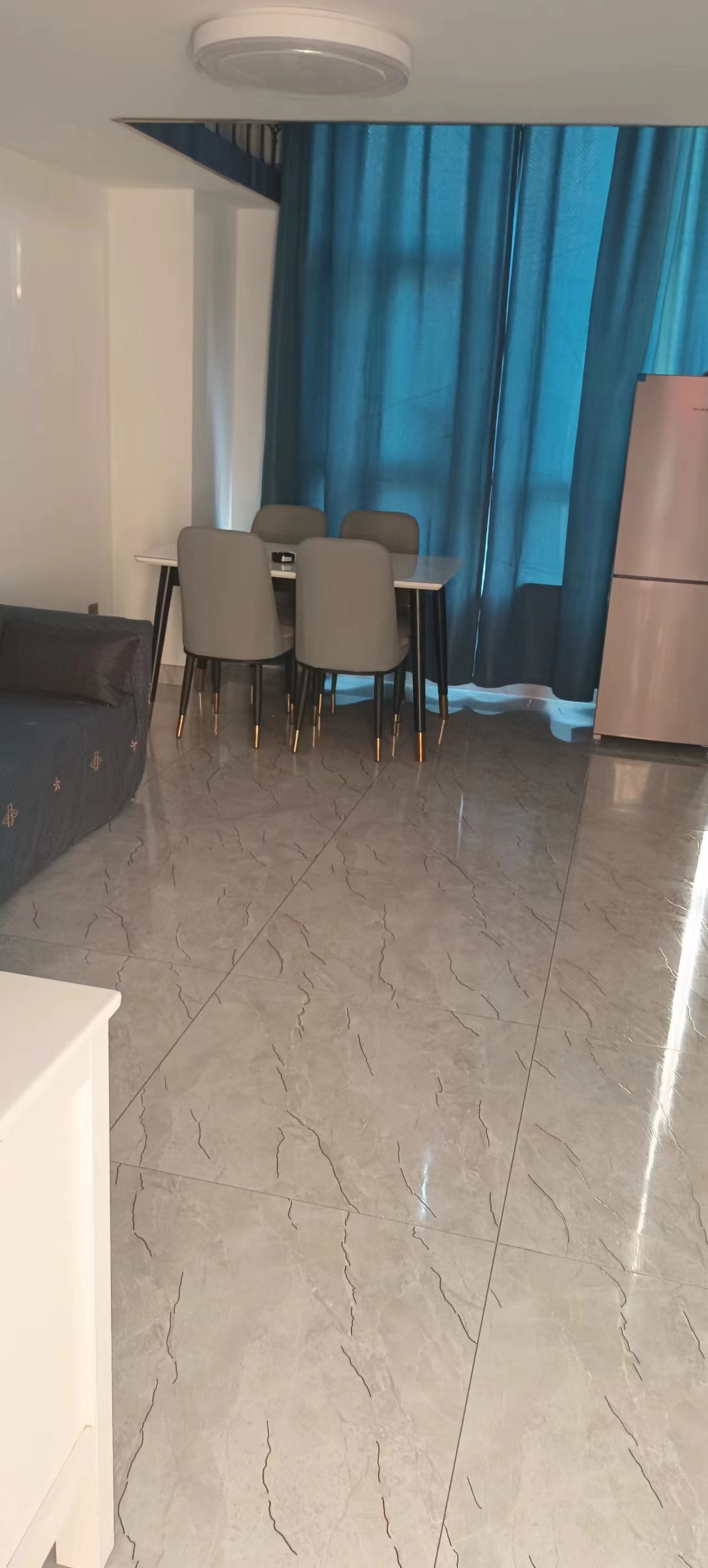 铂金时代 1室1厅1卫 45m²