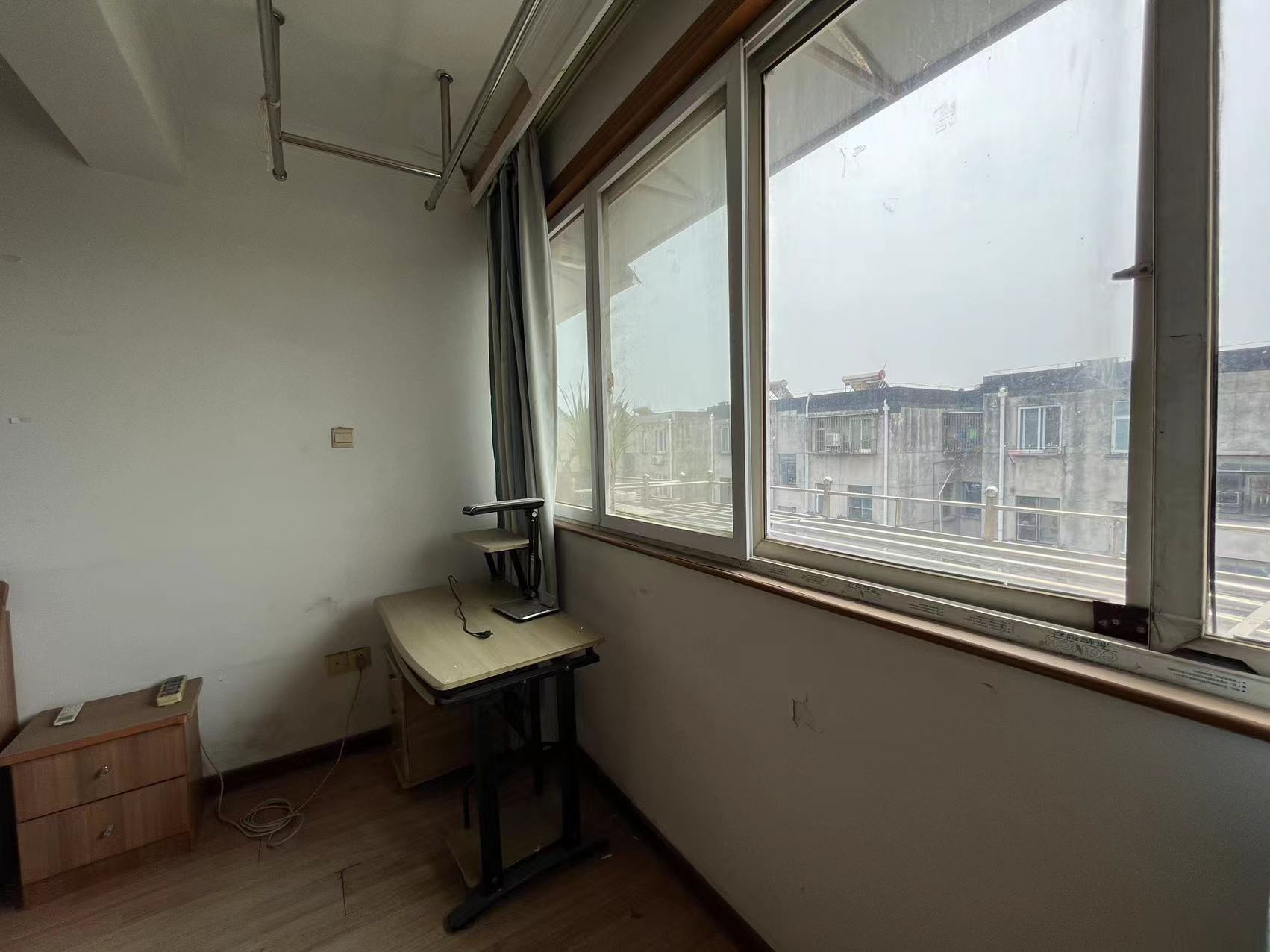 光明东村一期 3室2厅1卫 89.00m&sup2;
