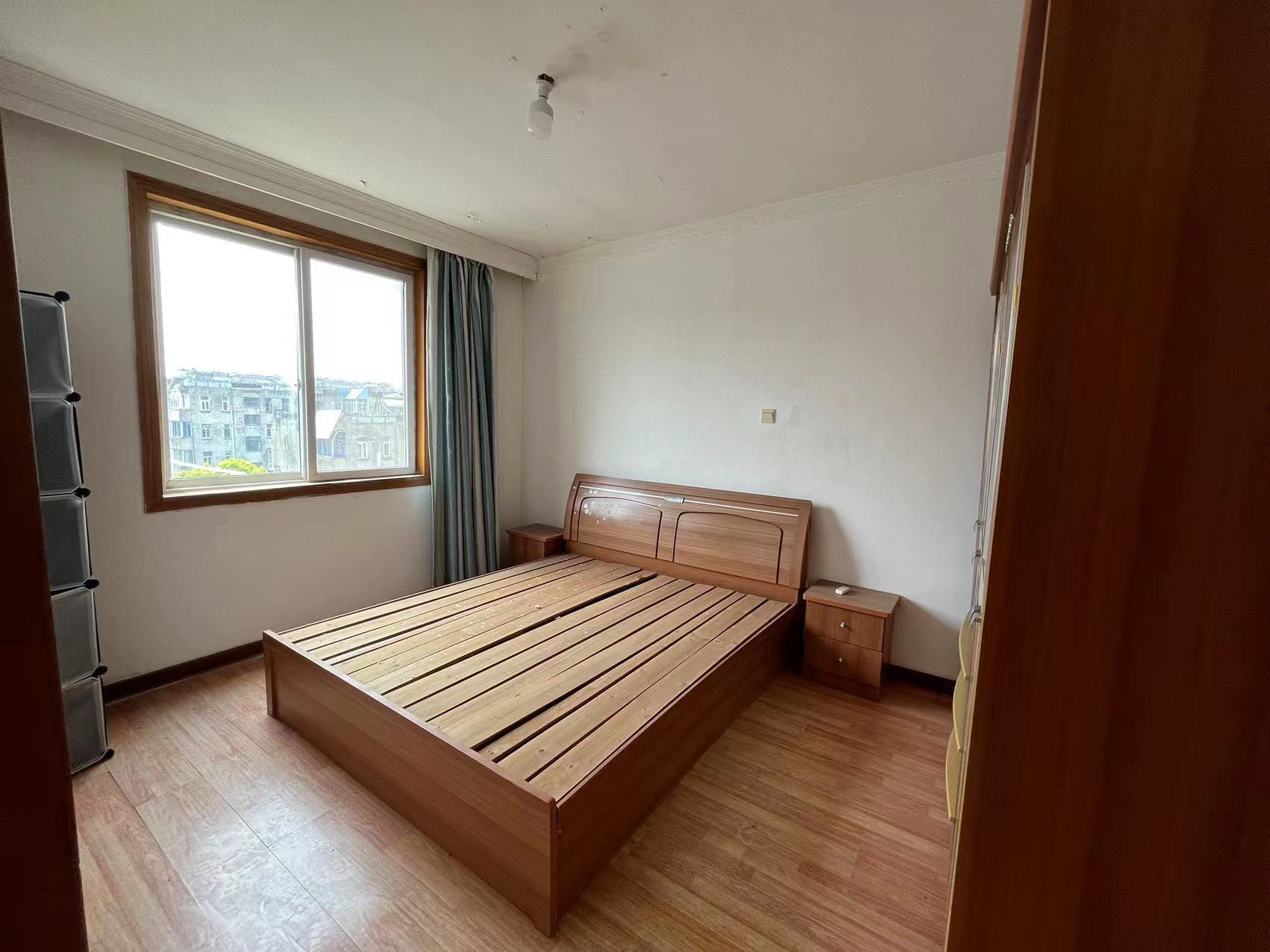 光明东村一期 3室2厅1卫 89.00m&sup2;