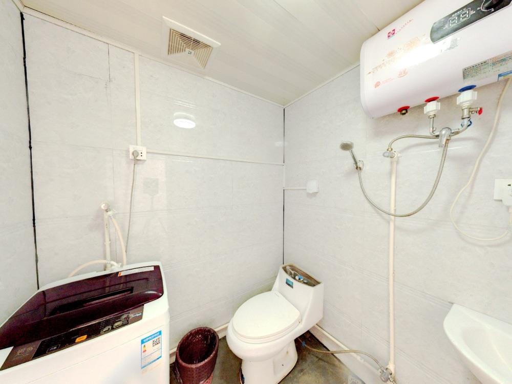 三里墩花苑 1室0厅1卫 25m&sup2;