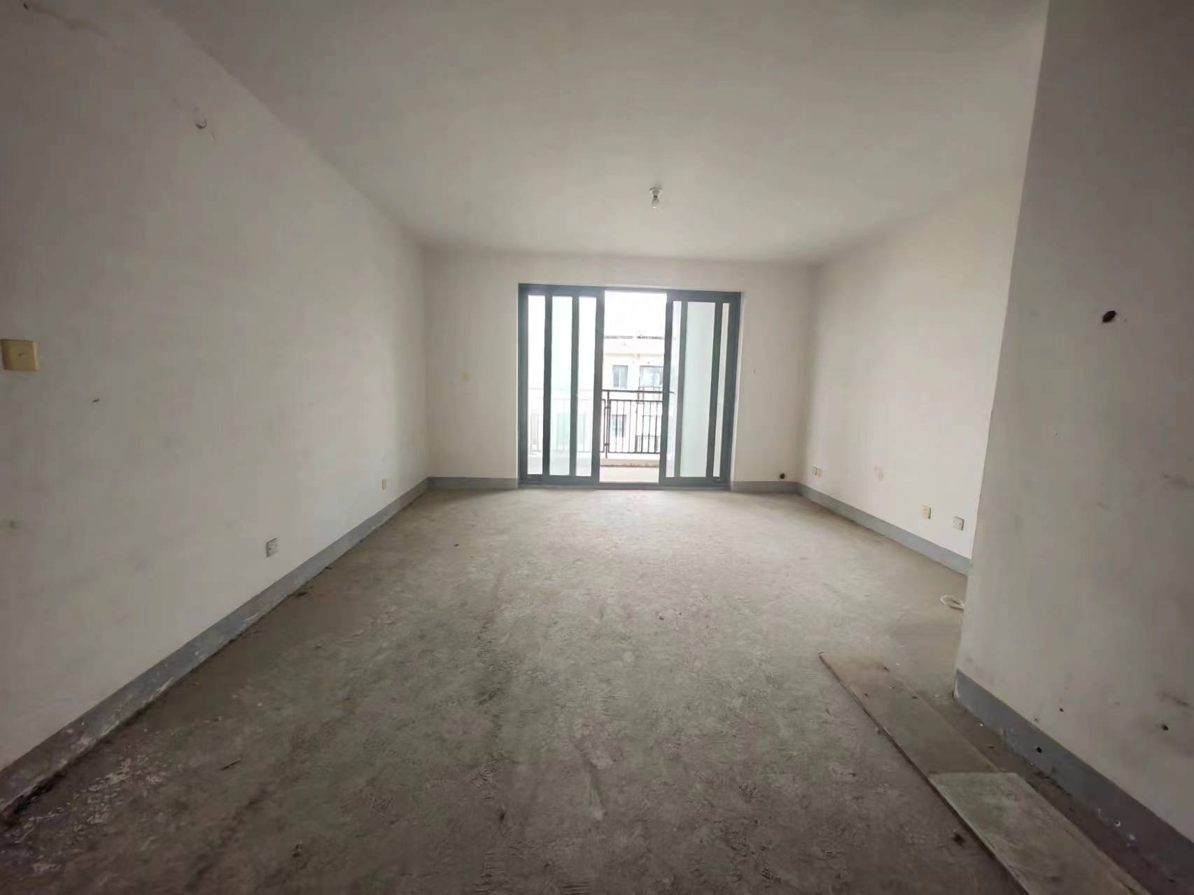 金水湾花园 4室2厅3卫 164m&sup2;