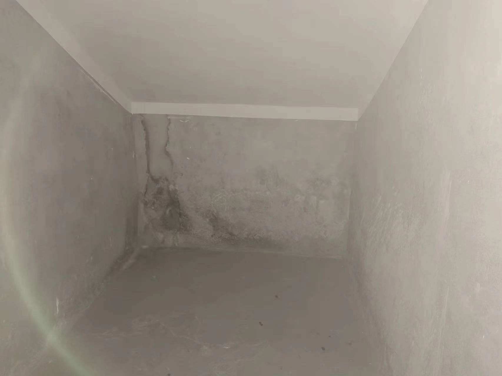 金水湾花园 4室2厅3卫 164m&sup2;