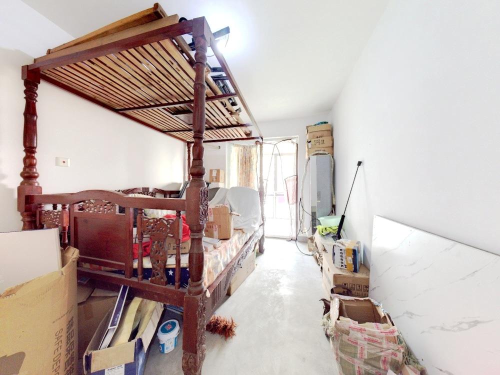 紫东南苑北区 3室1厅1卫 121m&sup2;