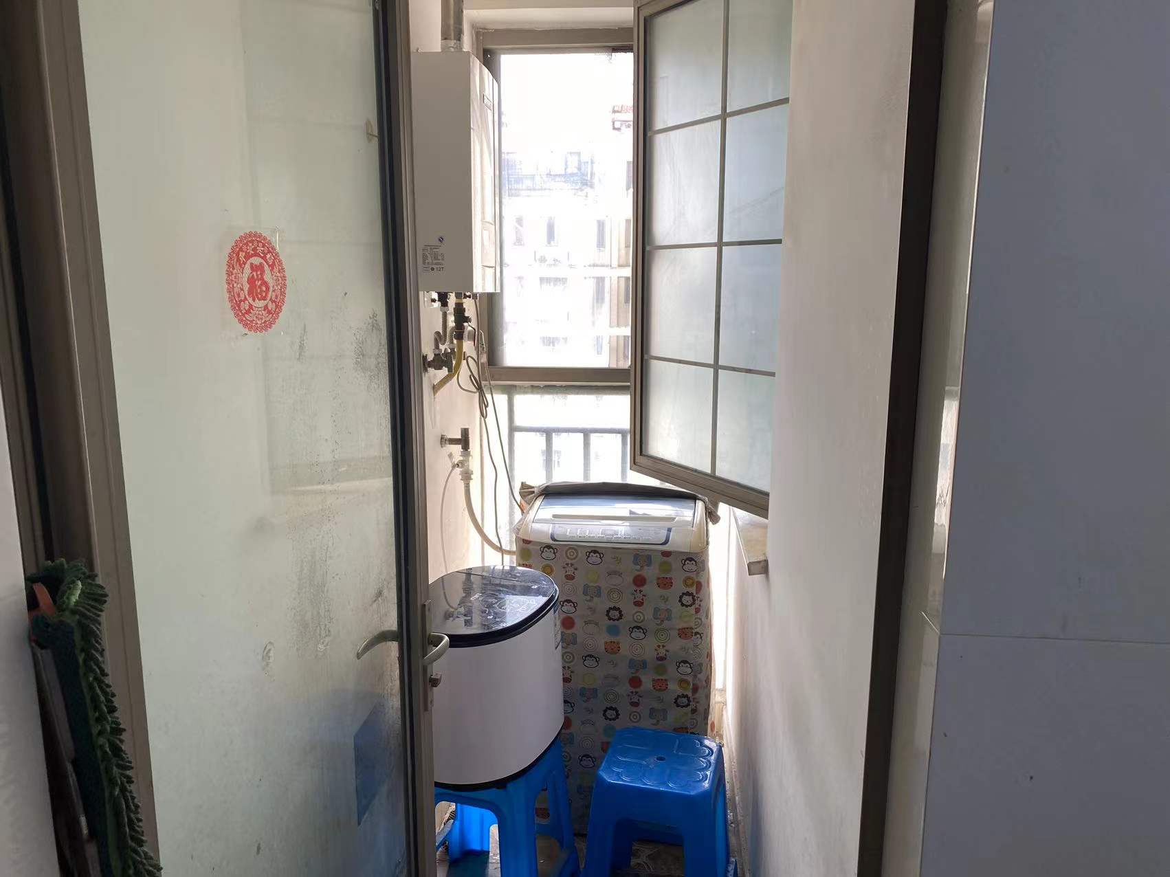 优山美地花园南区 2室2厅1卫 84m&sup2;