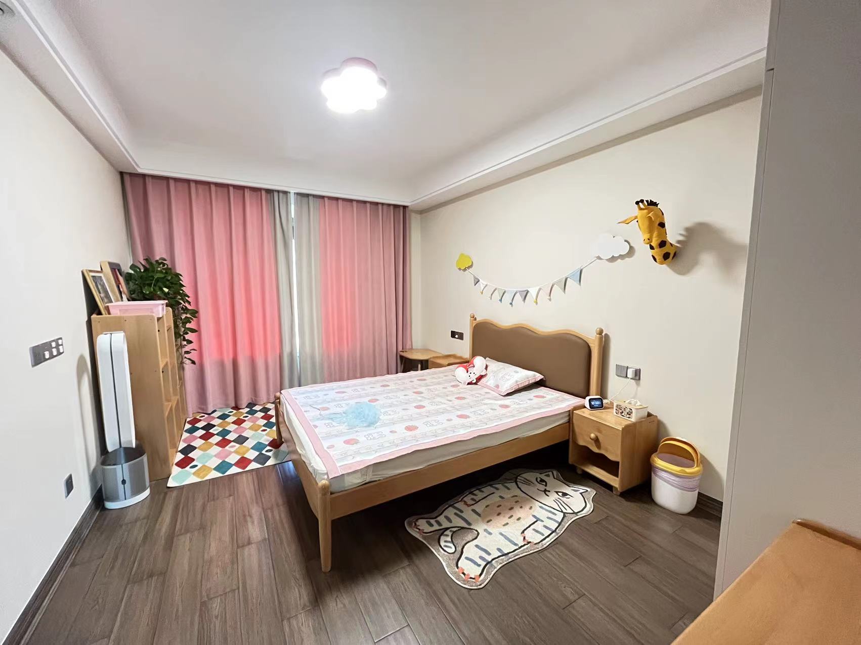 远创紫樾台 6室2厅3卫 260.18m&sup2;