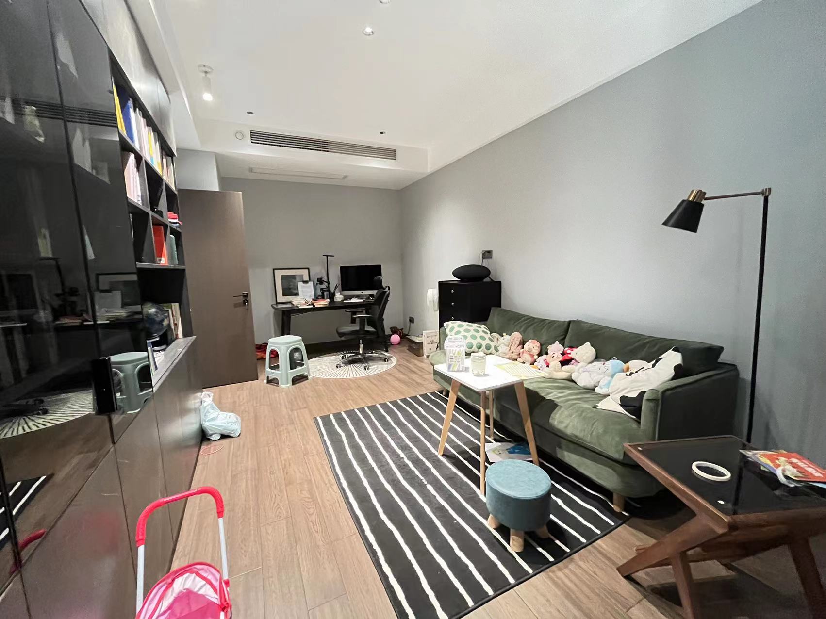 远创紫樾台 6室2厅3卫 260.18m&sup2;