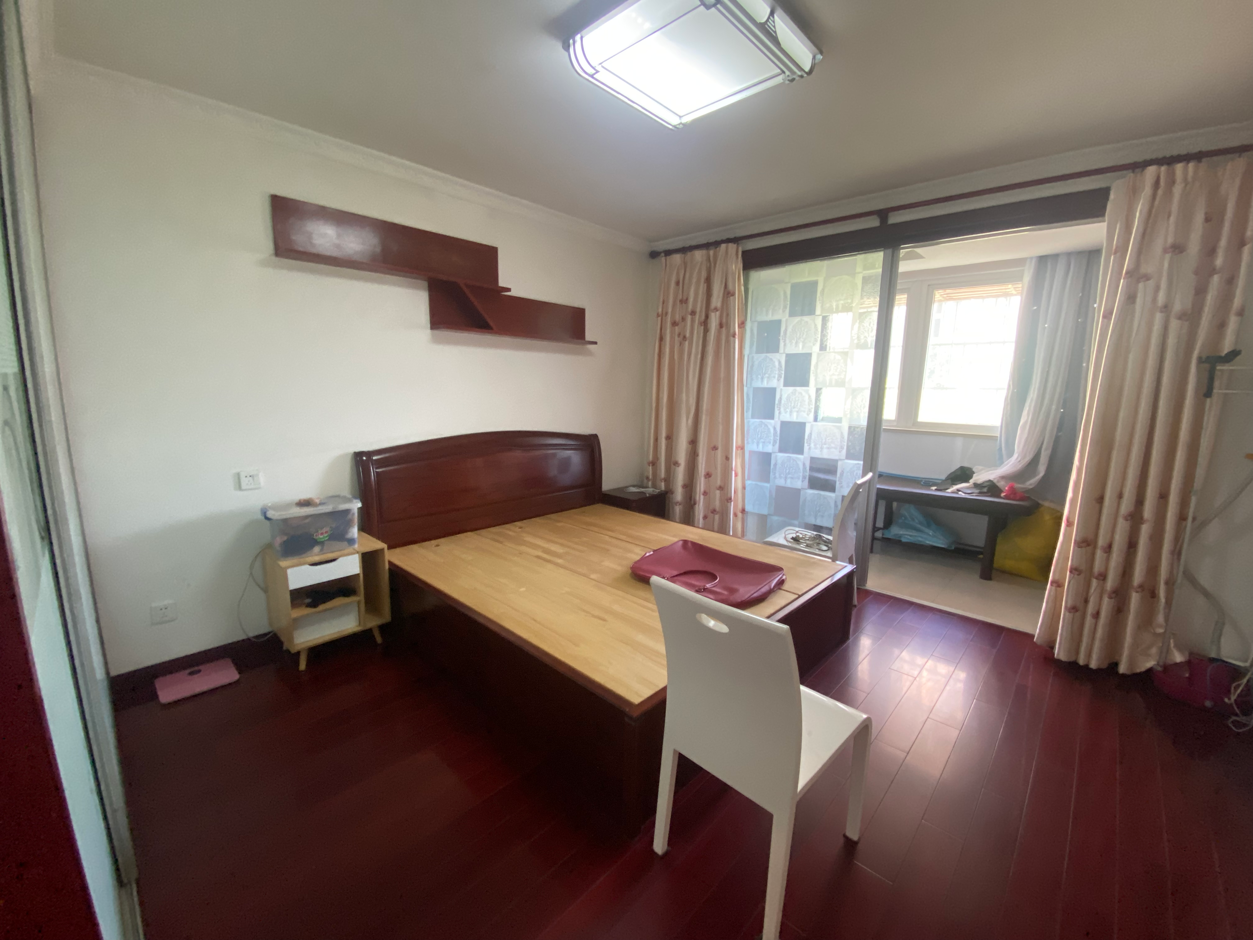 锦安花园一期 1室1厅1卫 63.8m&sup2;