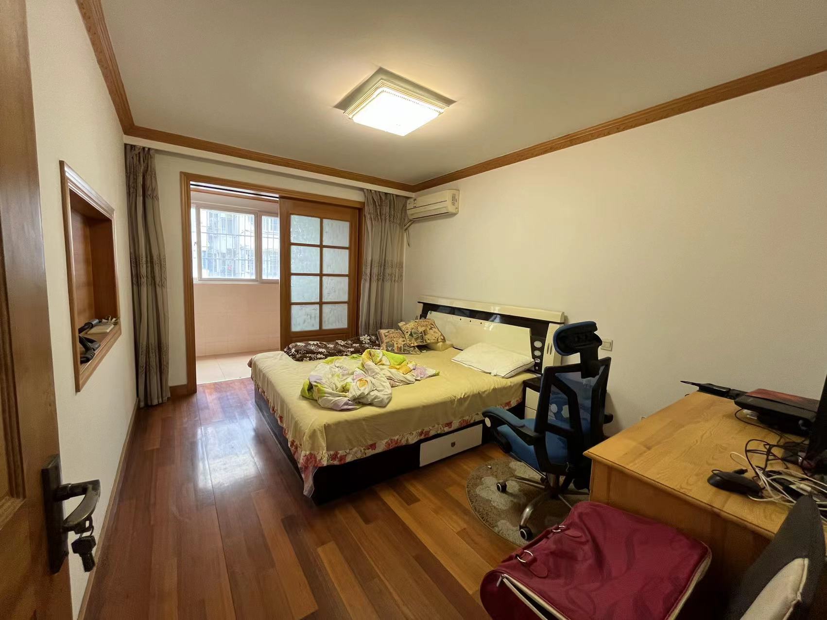 城港花苑 3室1厅1卫 122.85m&sup2;