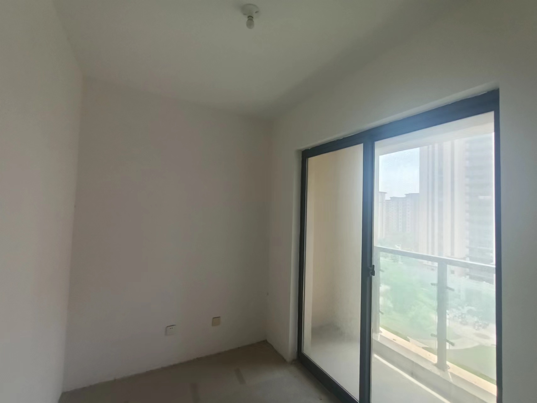 万达华府 1室0厅0卫 141.00m&sup2;