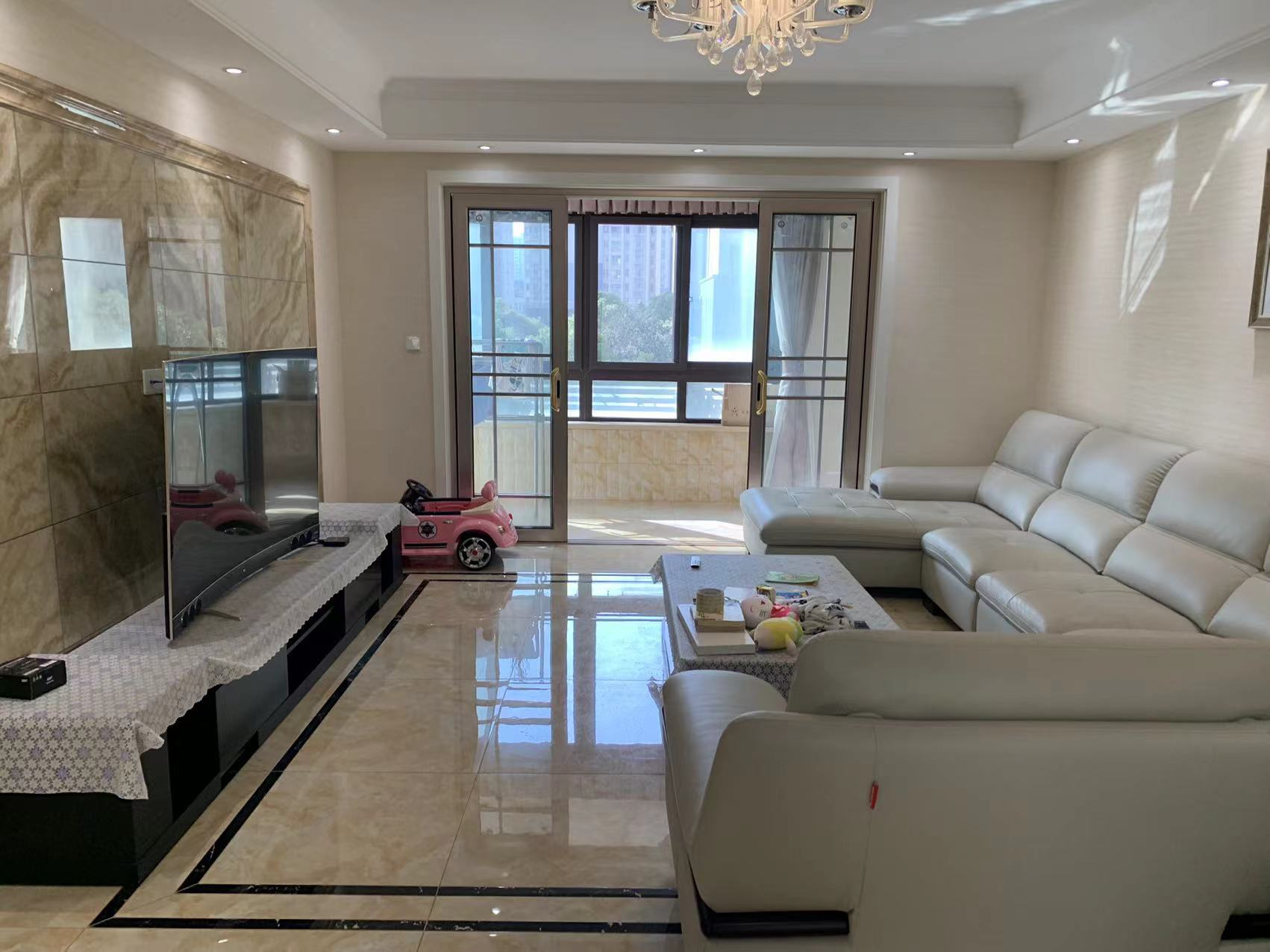 文景嘉苑 3室2厅2卫 166m&sup2;