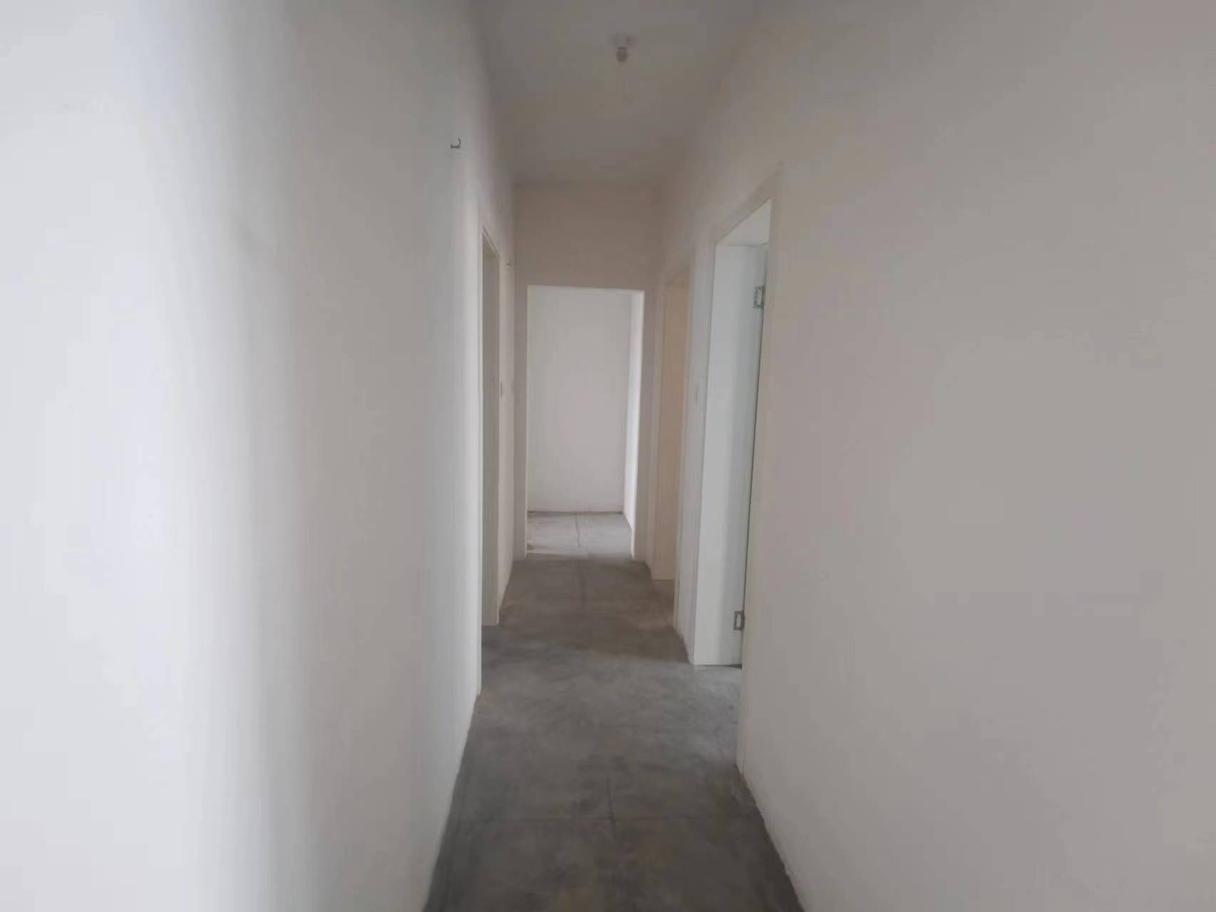 湖滨华庭 3室2厅1卫 98.5m&sup2;