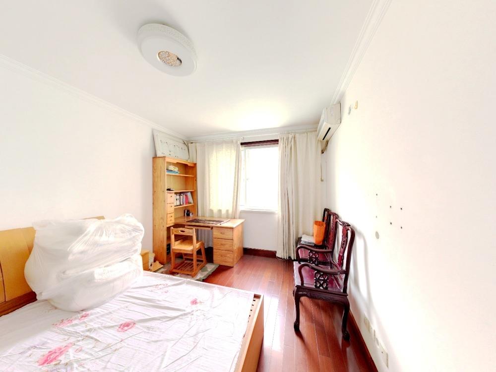 德民花苑西区 3室2厅2卫 138.49m&sup2;