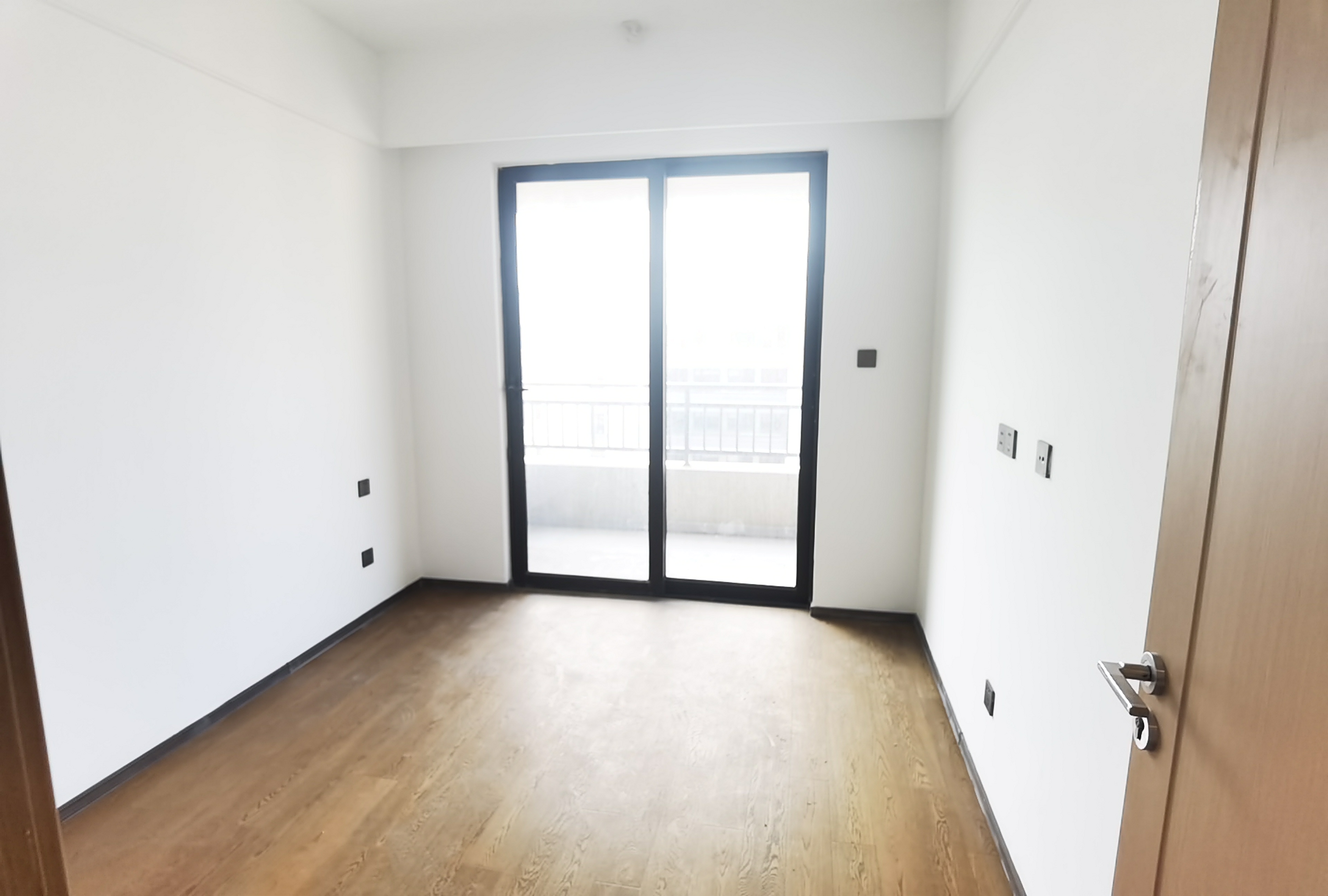 春风南岸东园 3室2厅1卫 96m&sup2;