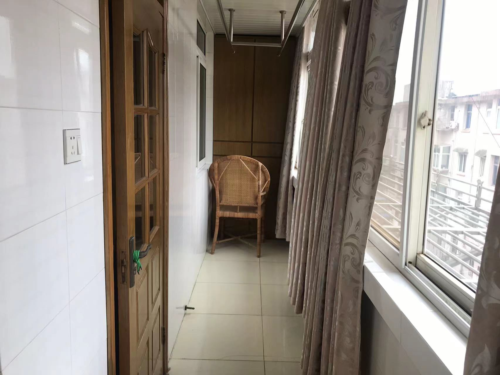 莘园路新村 2室1厅1卫 52.8m&sup2;