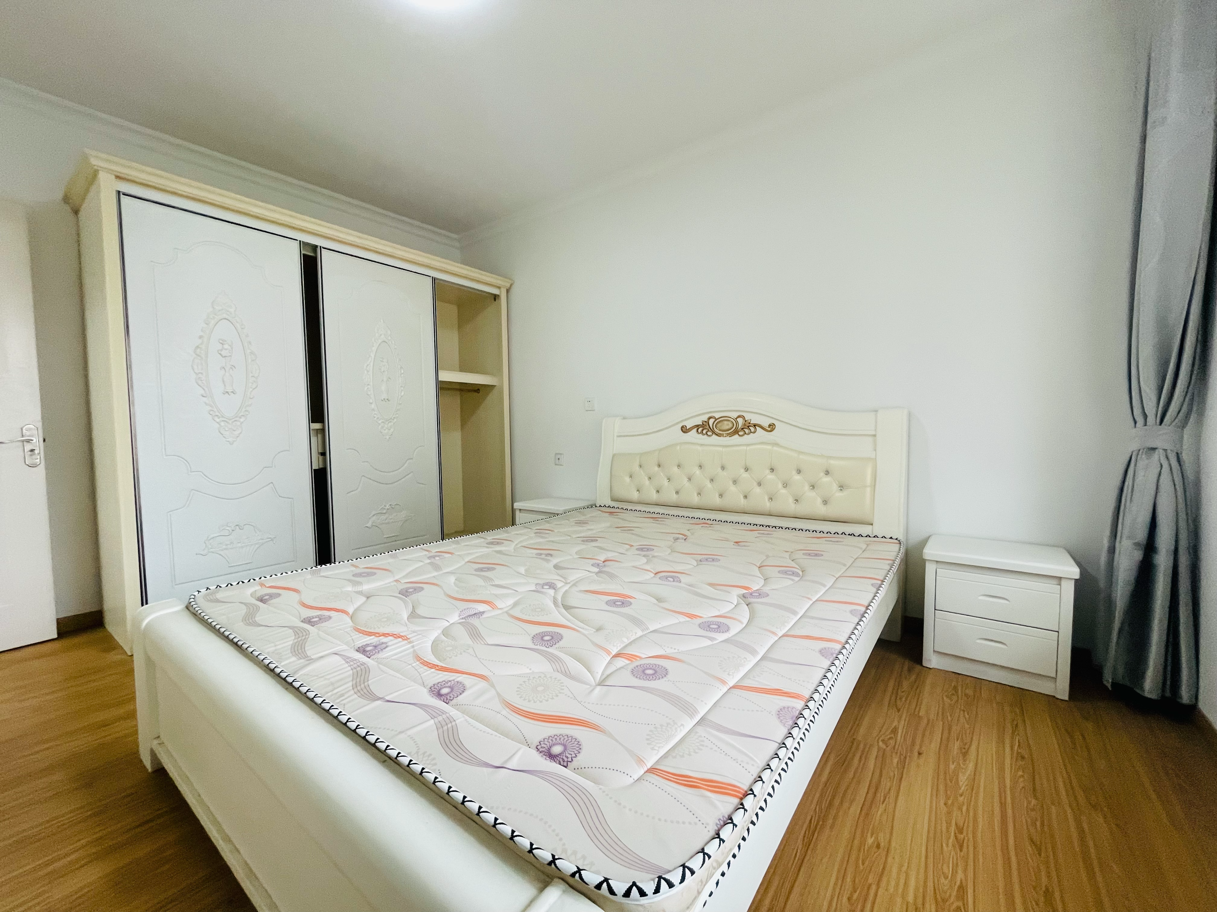 弘阳上城 3室2厅1卫 116.14m&sup2;