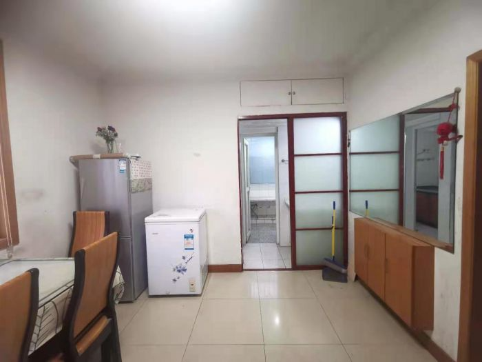 易家桥新村 2室1厅1卫 60m&sup2;