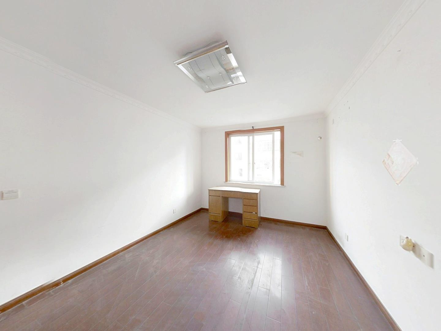 金辉花园 3室2厅1卫 98.85m&sup2;