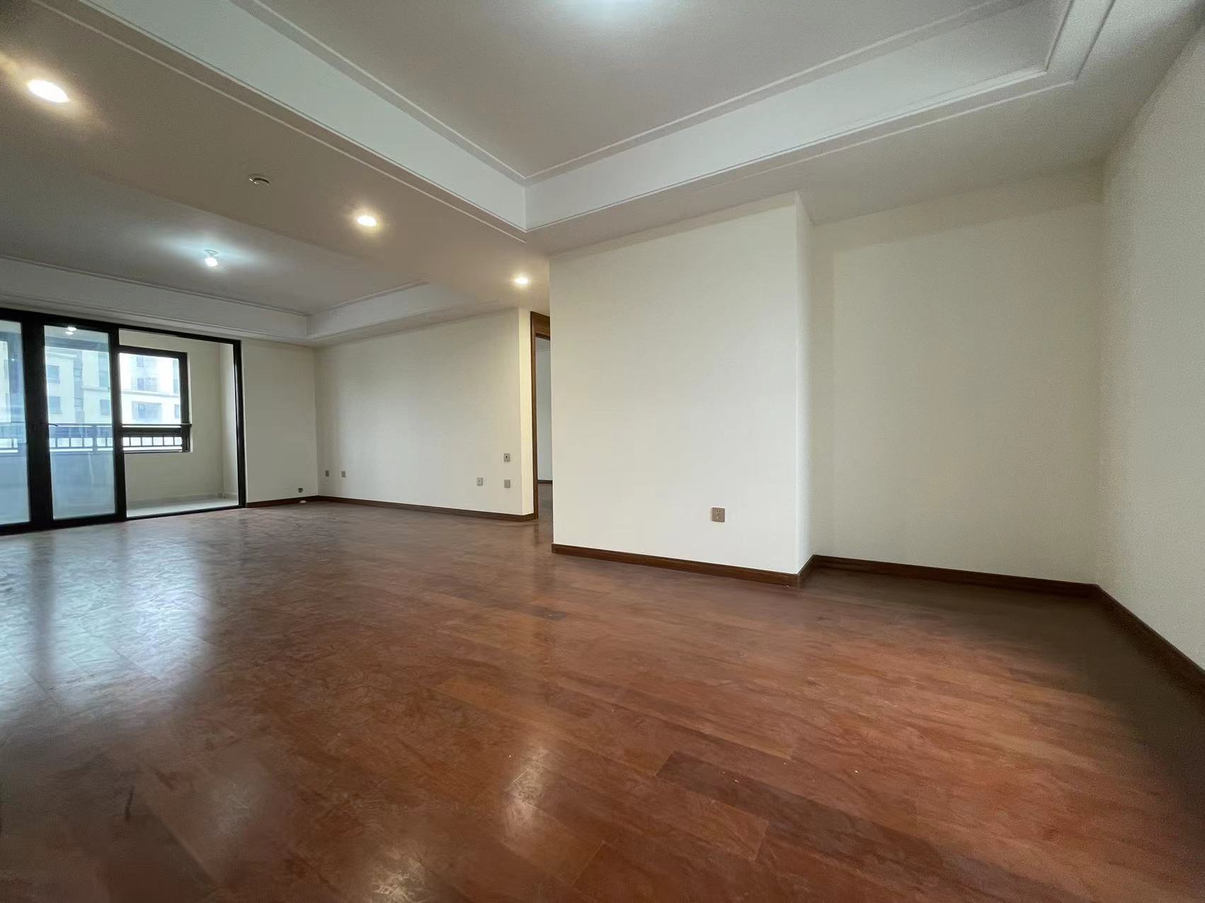 中南万科大都会 3室2厅2卫 139m&sup2;