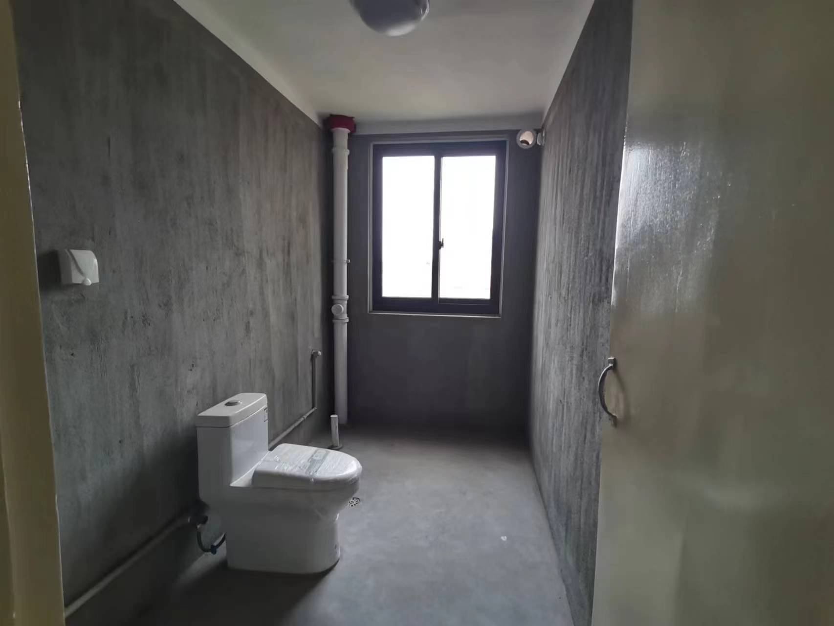 百花馨苑 3室2厅1卫 113.4m&sup2;