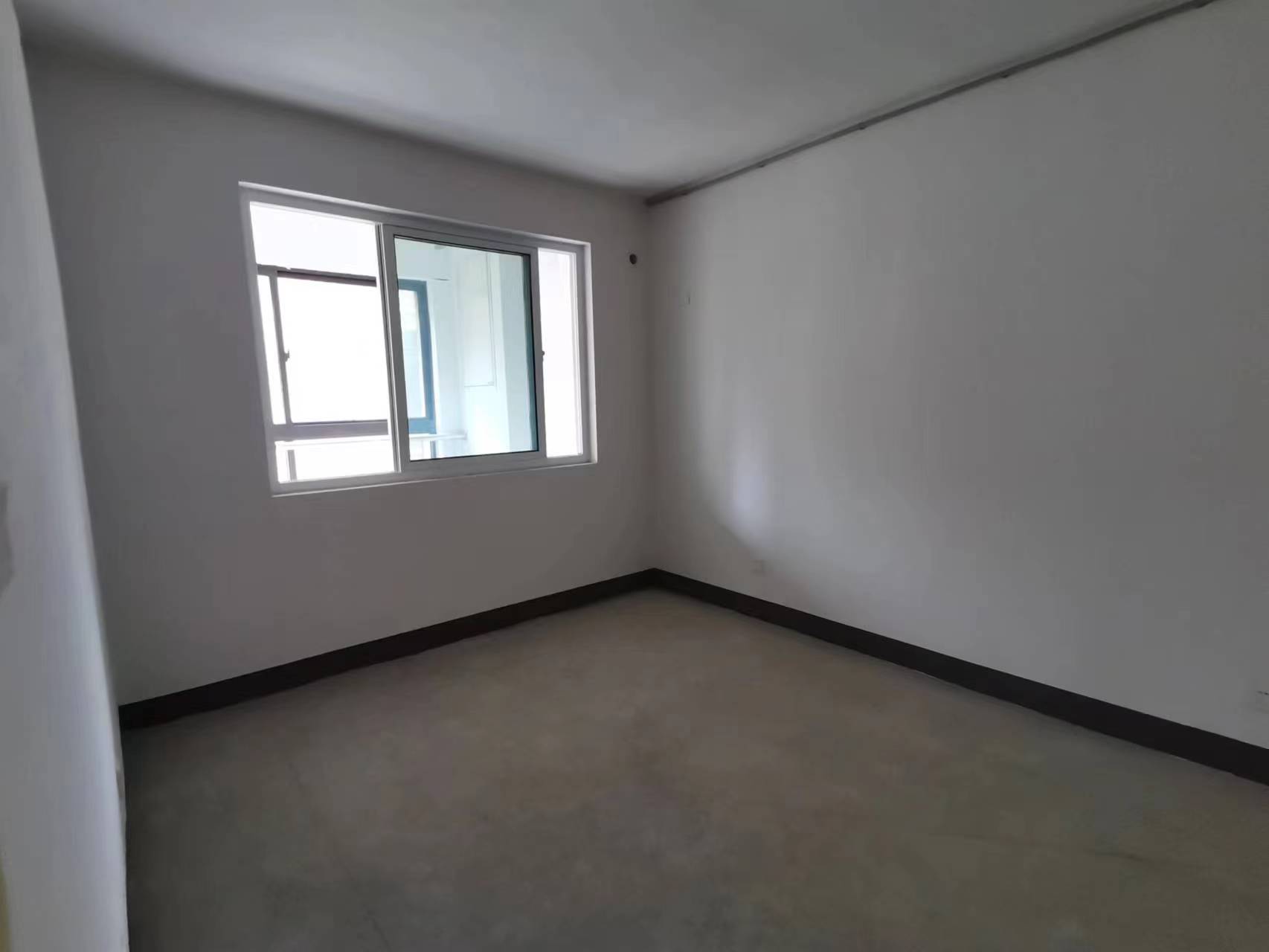 百花馨苑 3室2厅1卫 113.4m&sup2;