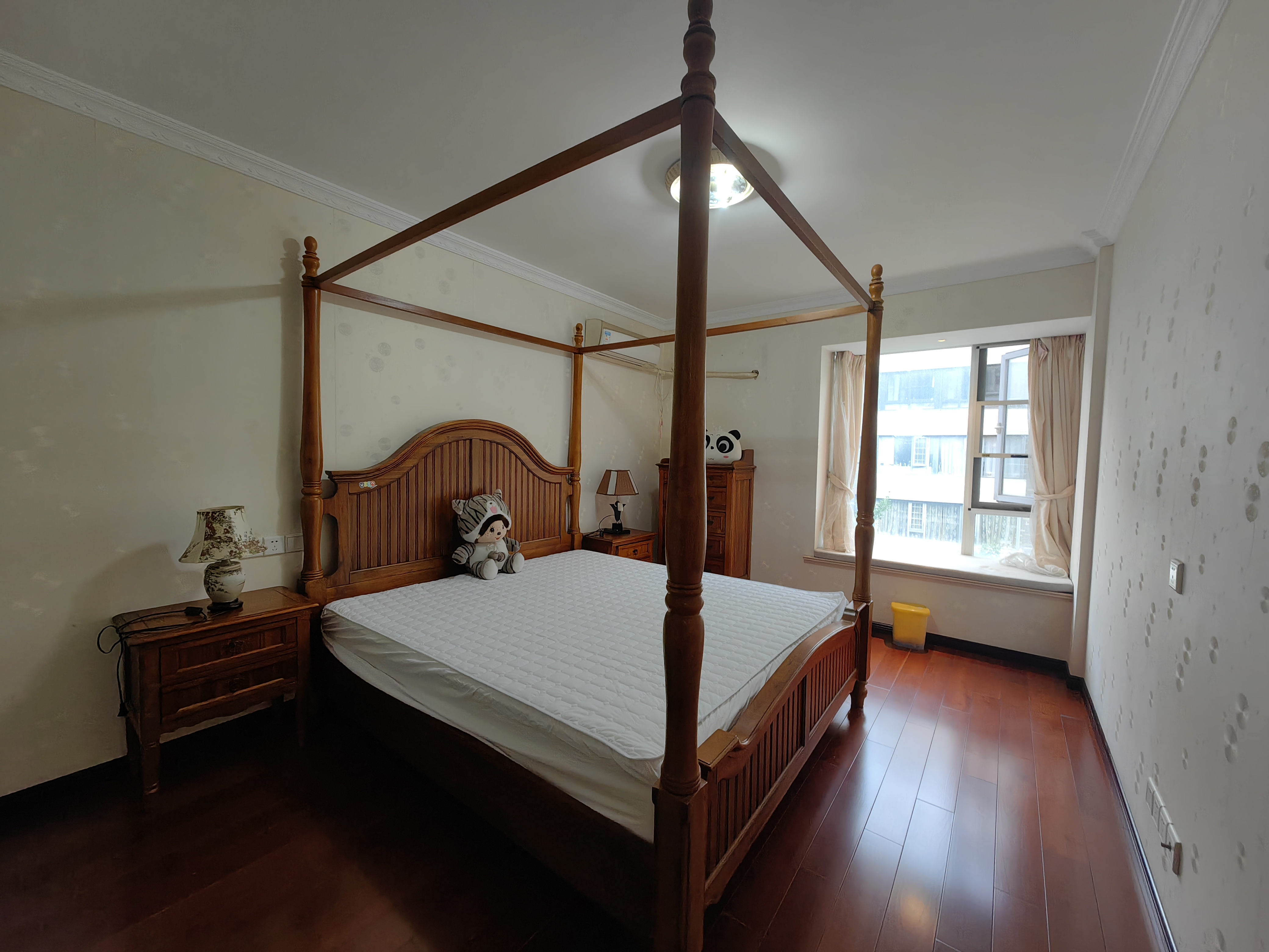 江海名苑南区 4室2厅2卫 169.35m&sup2;