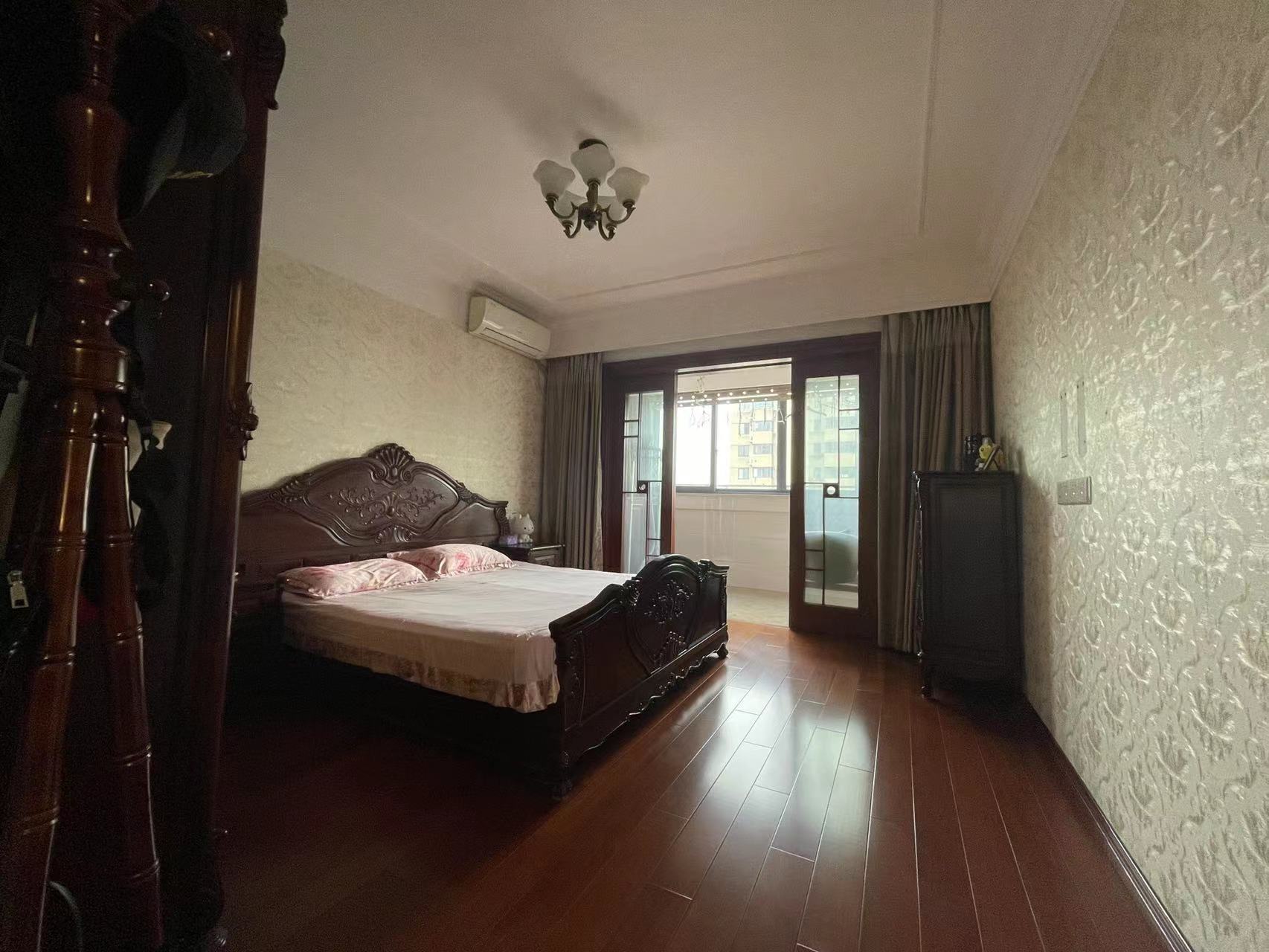 朝晖小苑 3室2厅2卫 145.63m&sup2;