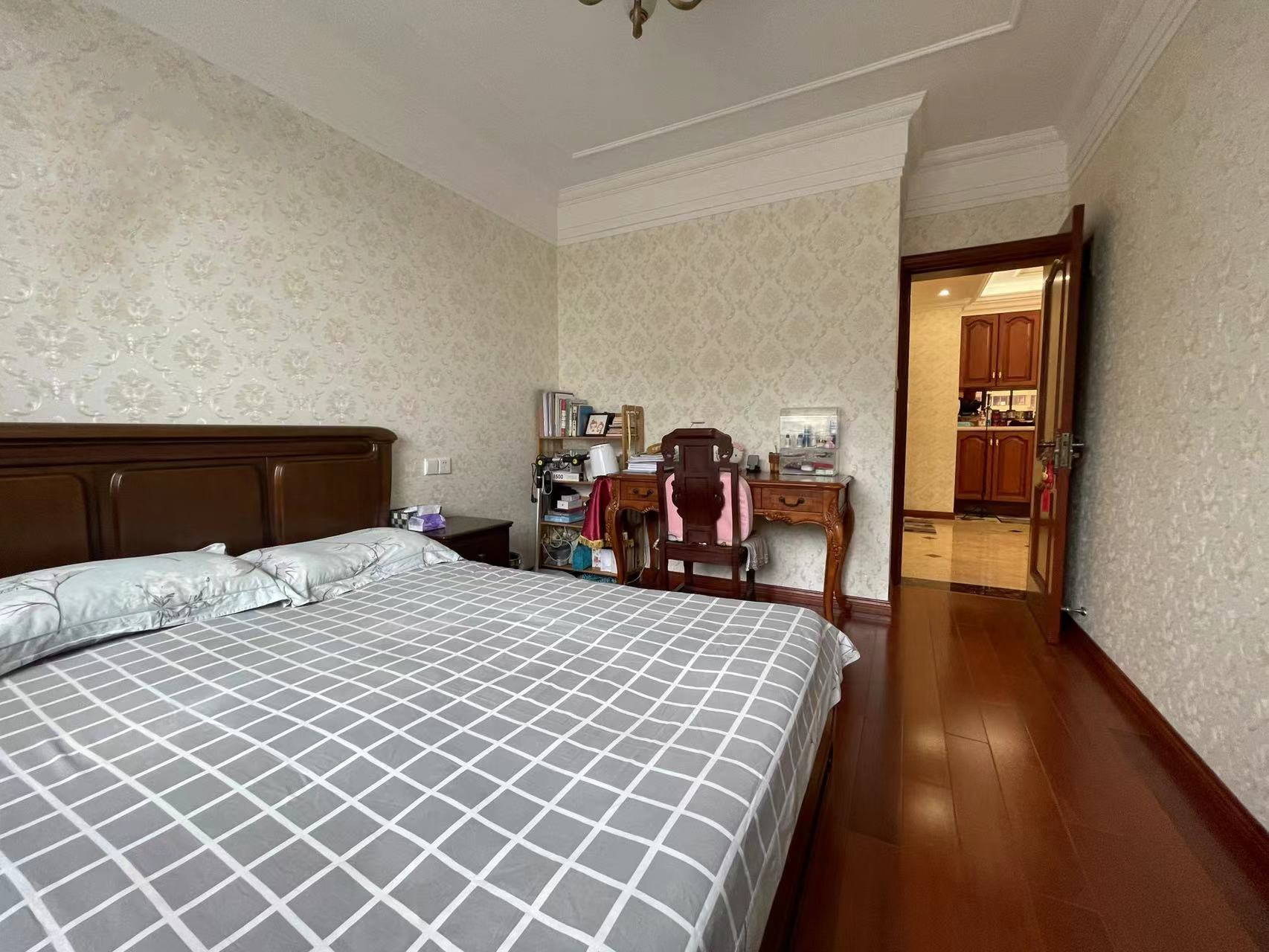 朝晖小苑 3室2厅2卫 145.63m&sup2;