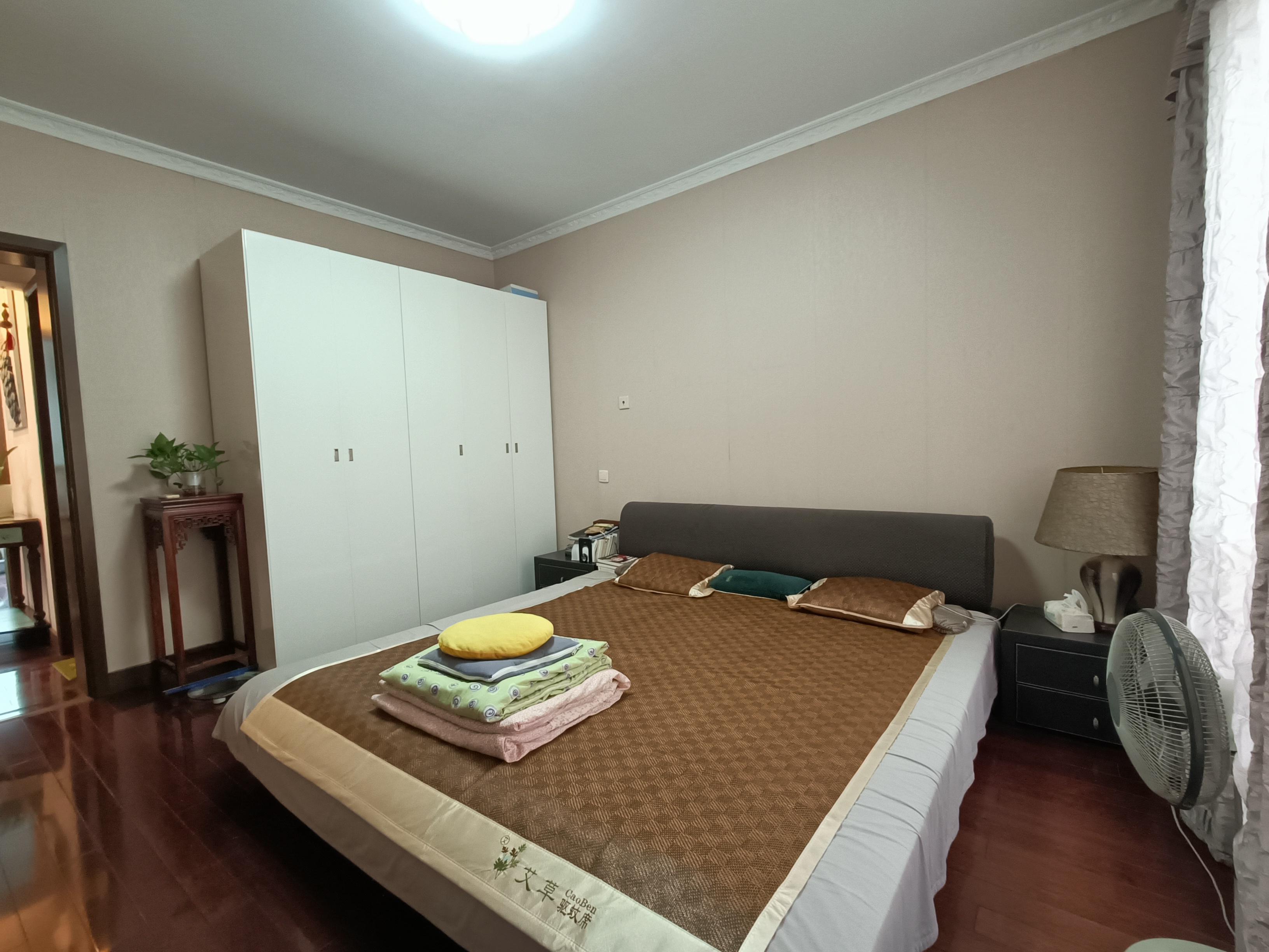天安花园 3室2厅2卫 143.00m&sup2;