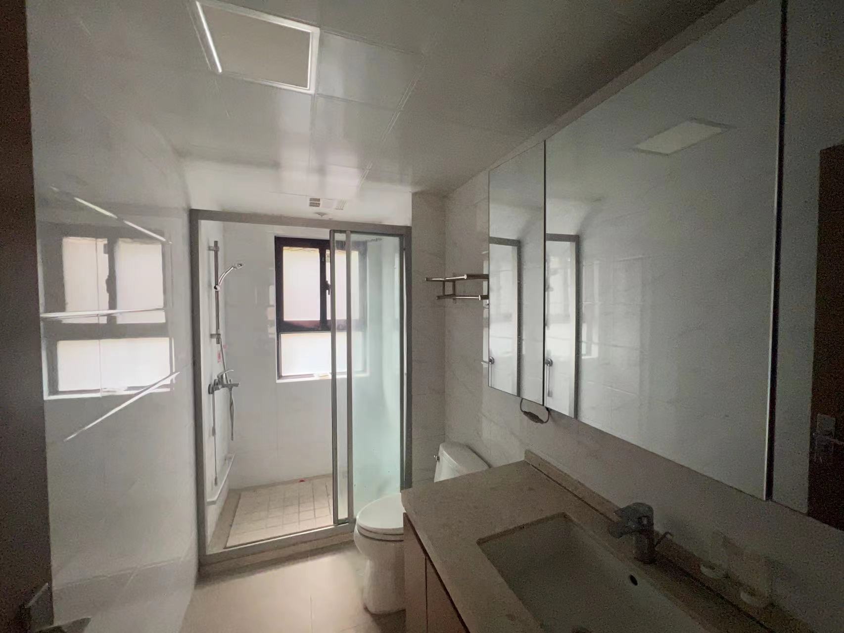 铂金时代 3室2厅2卫 138m&sup2;