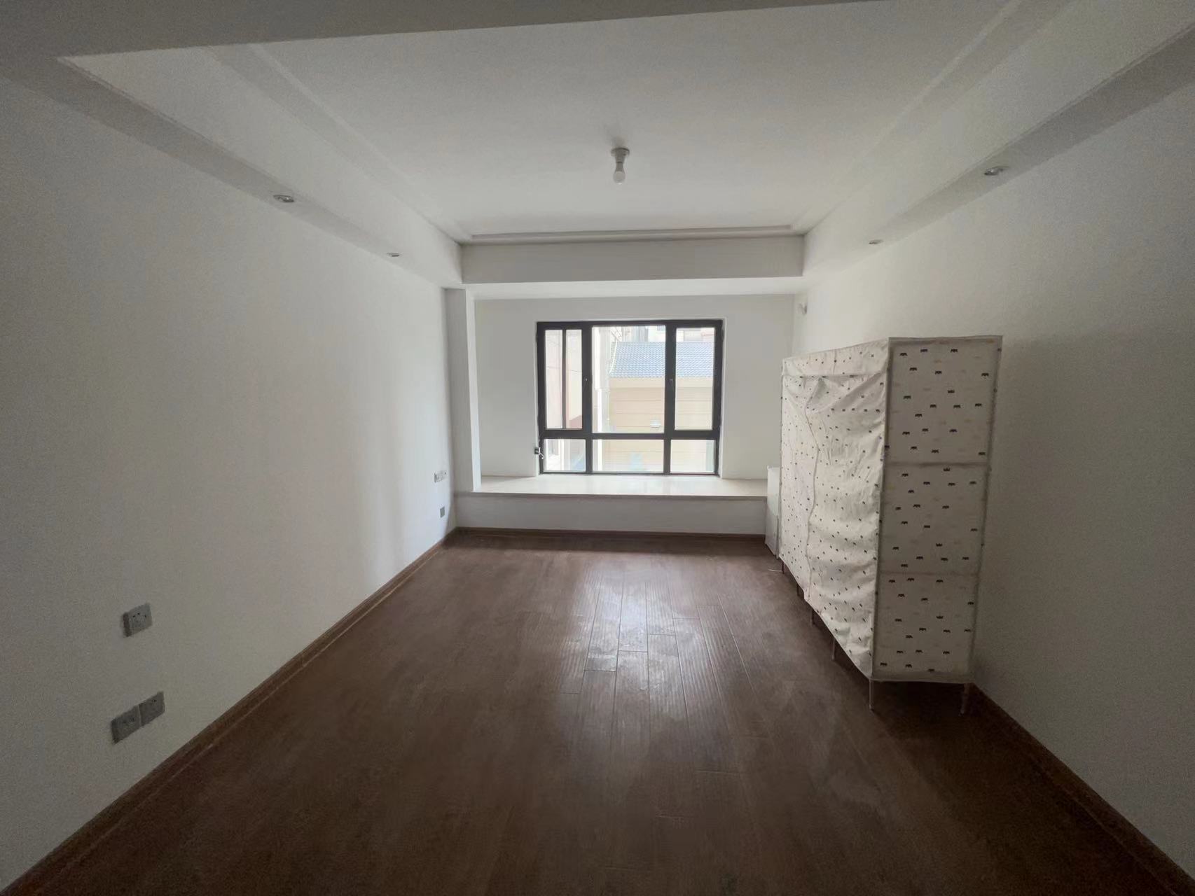 铂金时代 3室2厅2卫 138m&sup2;