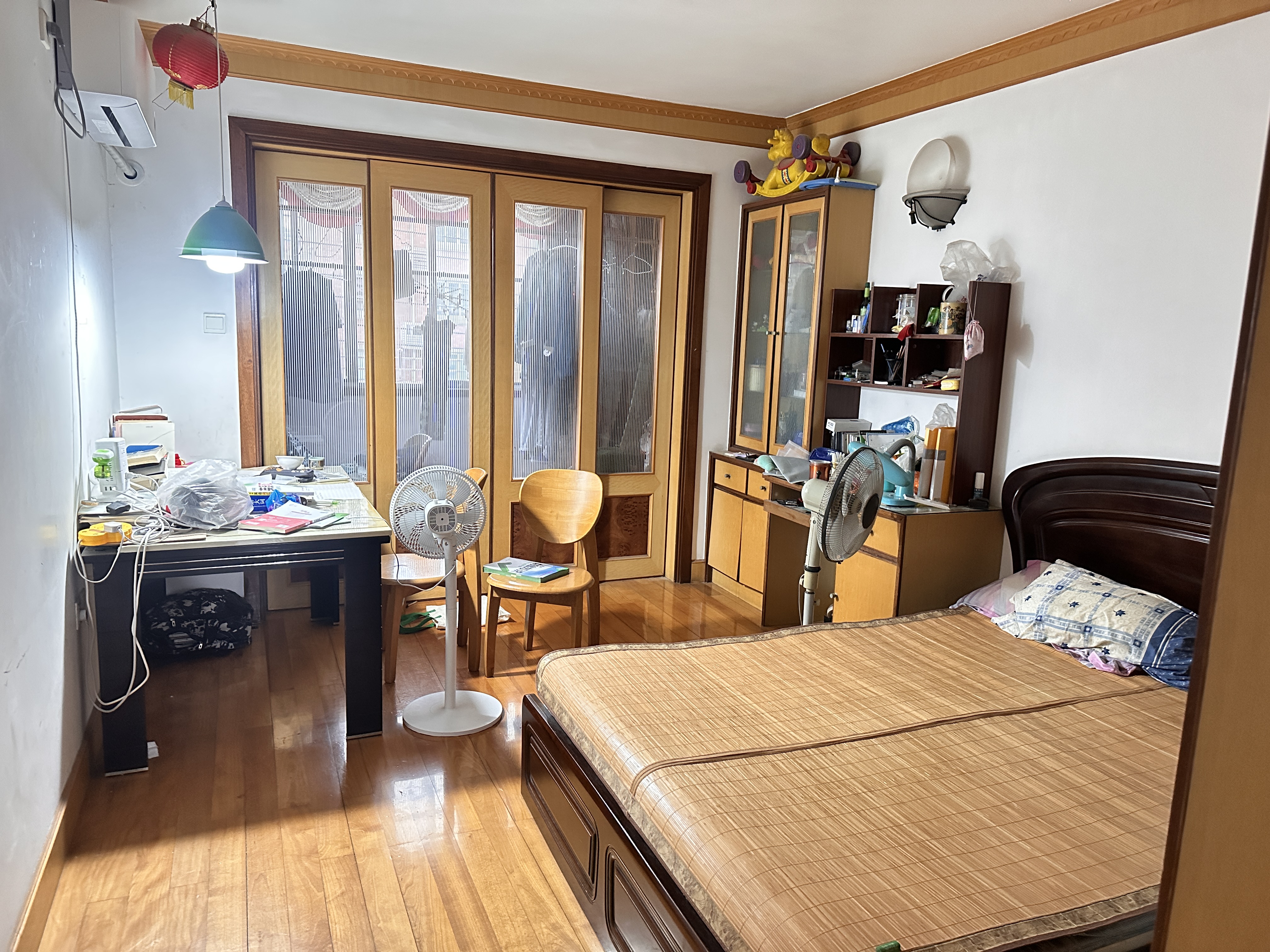 新海通花园 3室2厅1卫 121.73m&sup2;