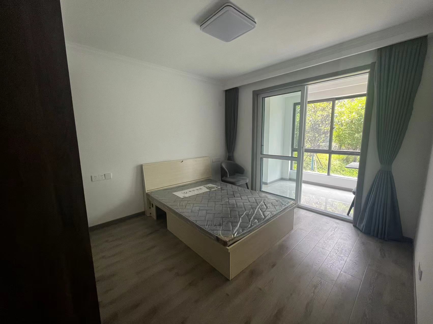 园林佳苑 2室1厅1卫 75m&sup2;