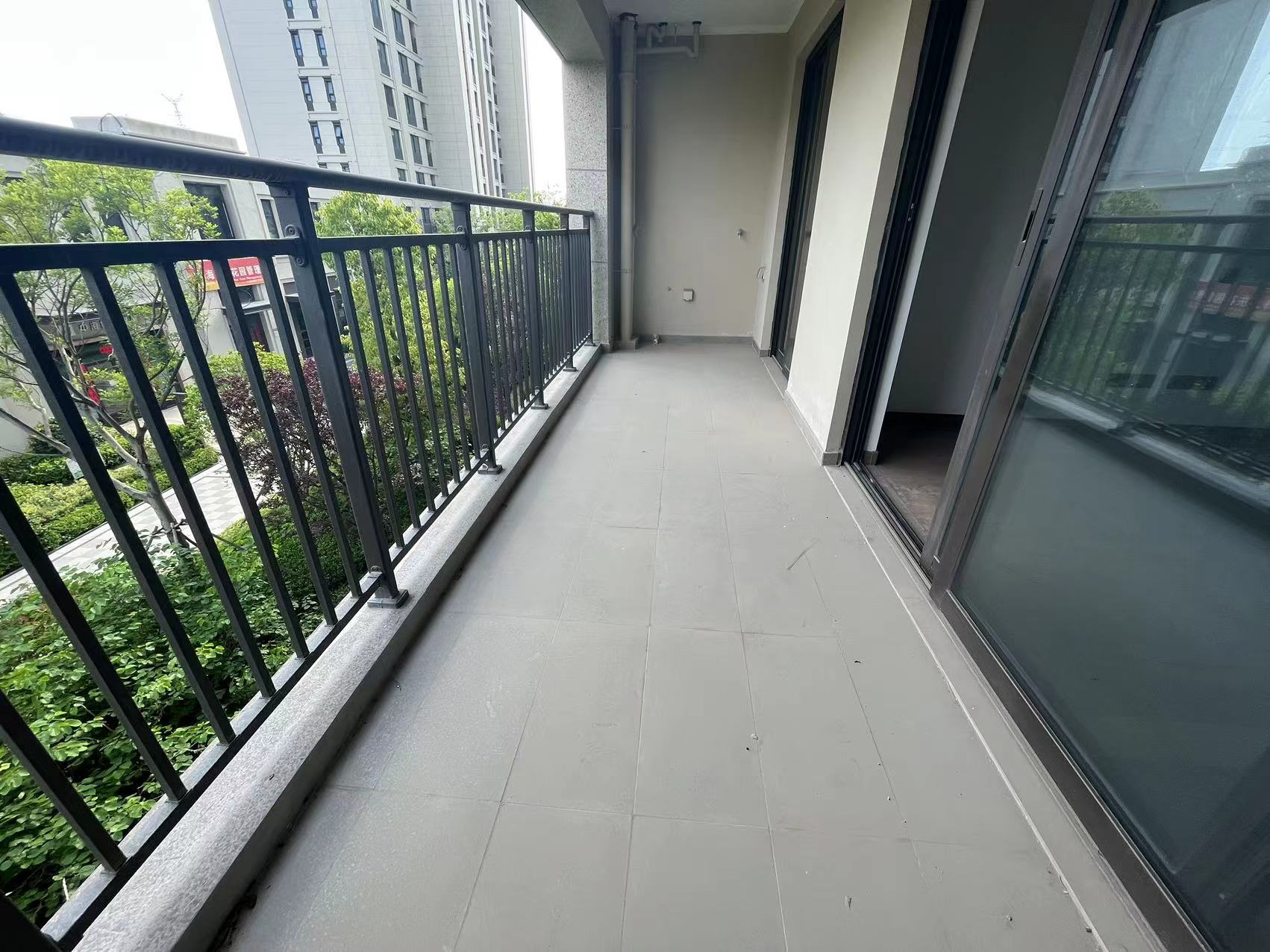 中海上东区 3室2厅2卫 125.58m&sup2;