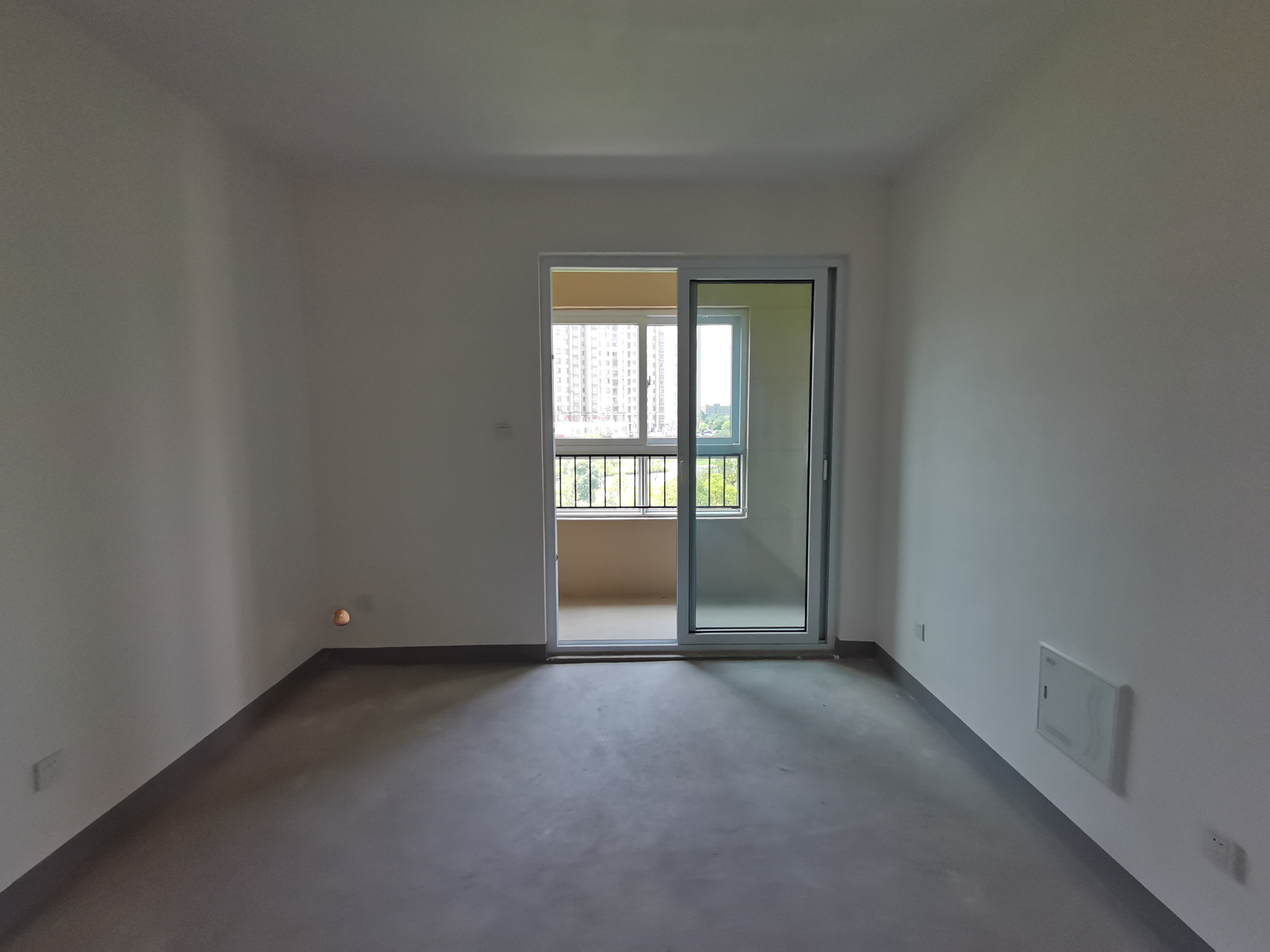 金地繁茂里 3室2厅2卫 99.98m&sup2;
