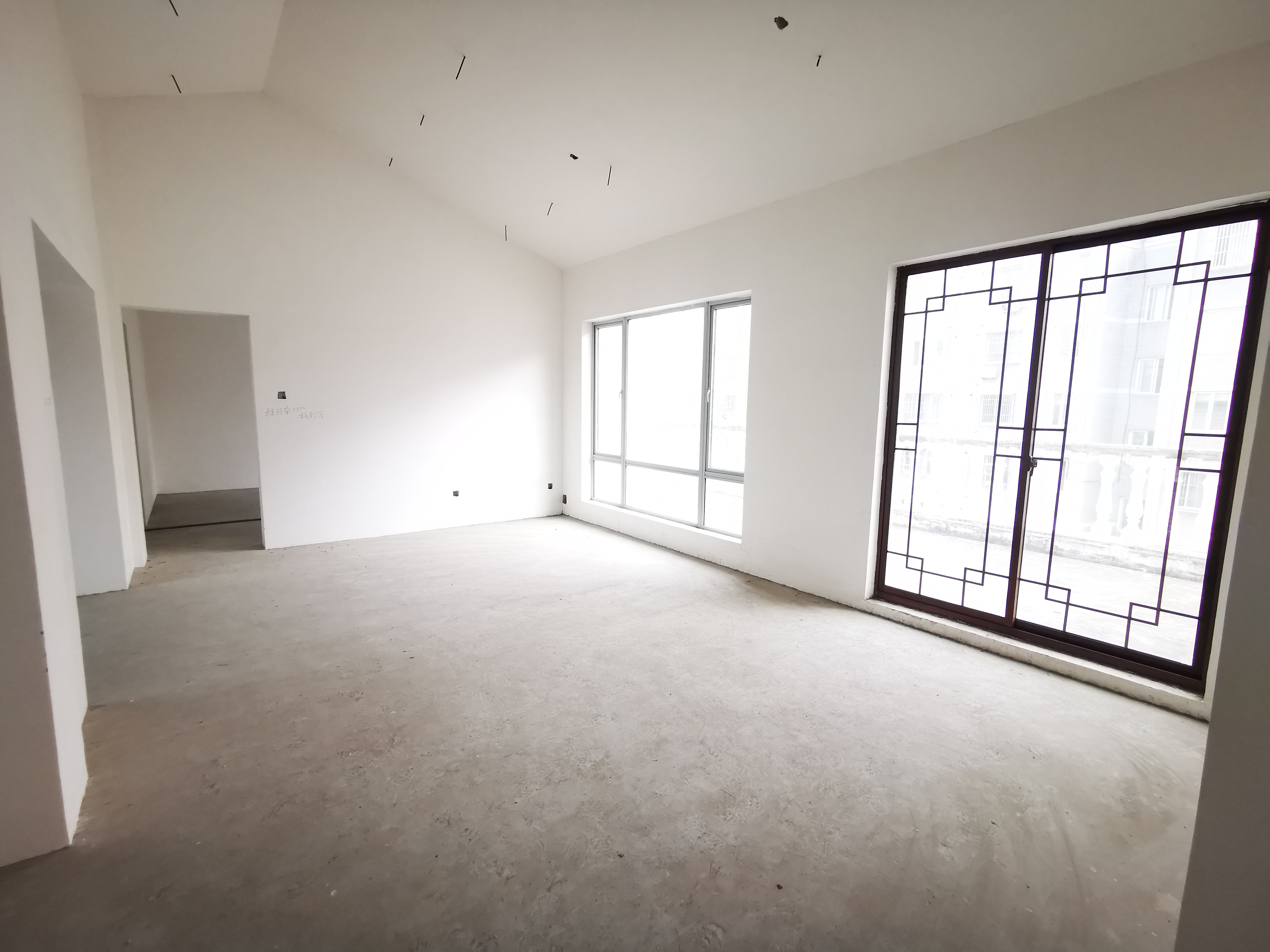 华德大唐花苑 5室3厅4卫 662.86m&sup2;