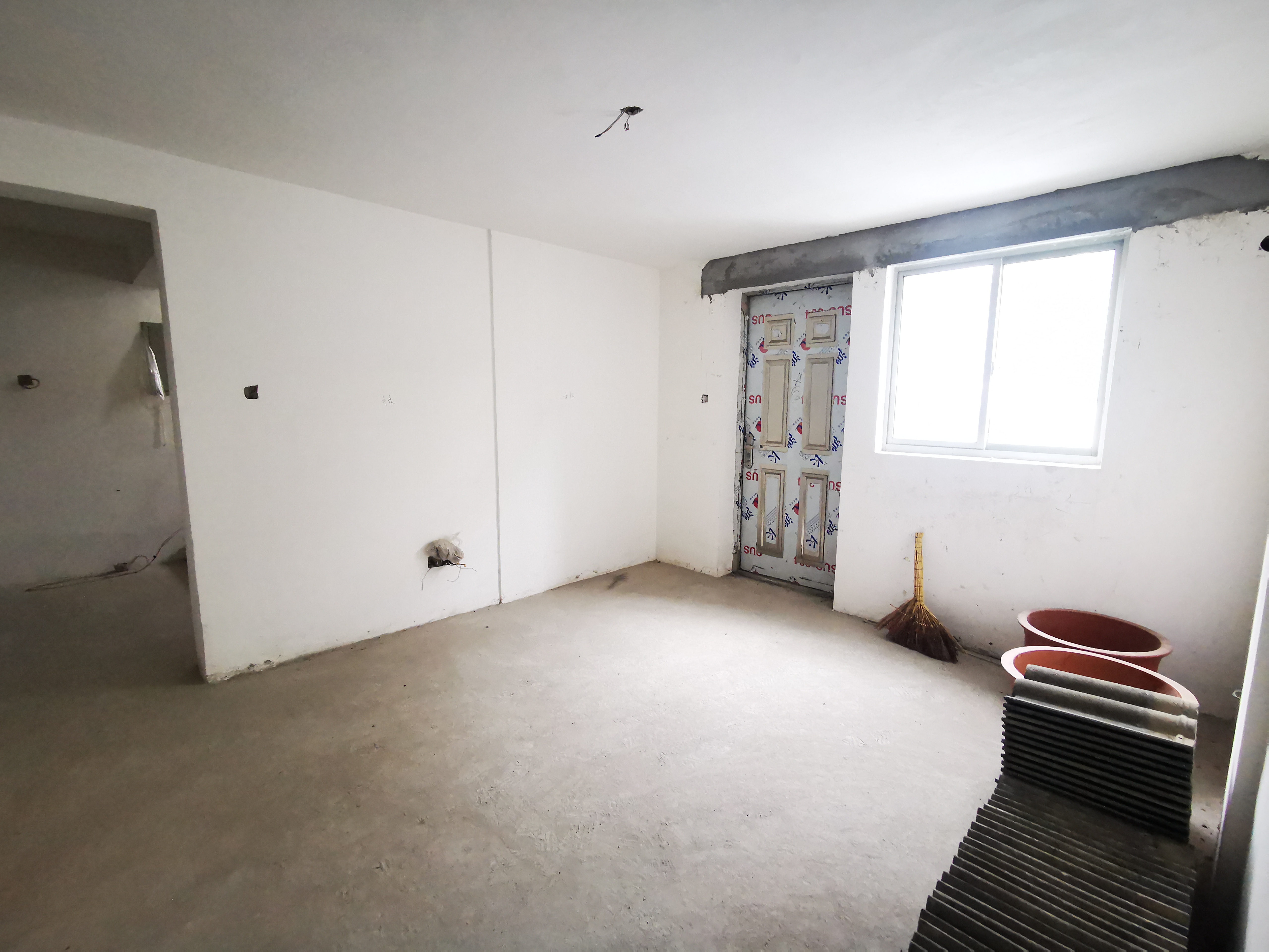 华德大唐花苑 5室3厅4卫 662.86m&sup2;