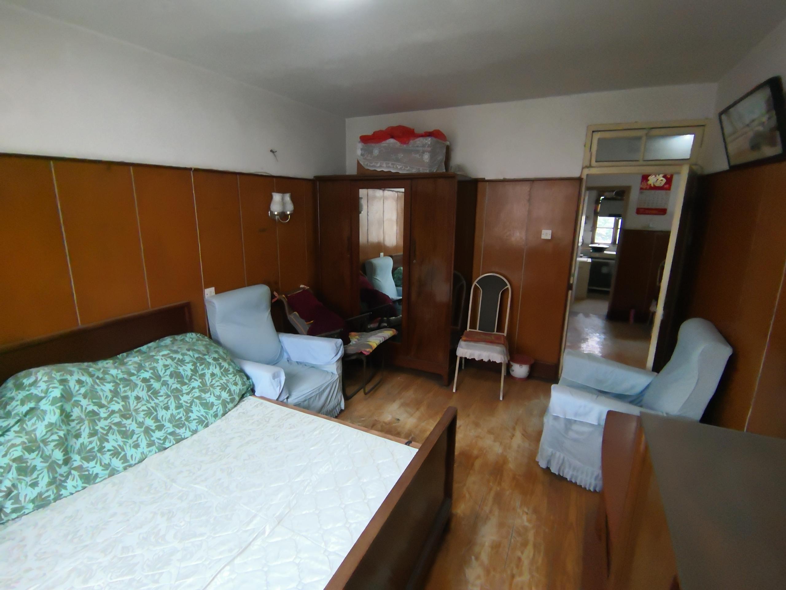 虹桥南村 2室1厅1卫 60.00m&sup2;