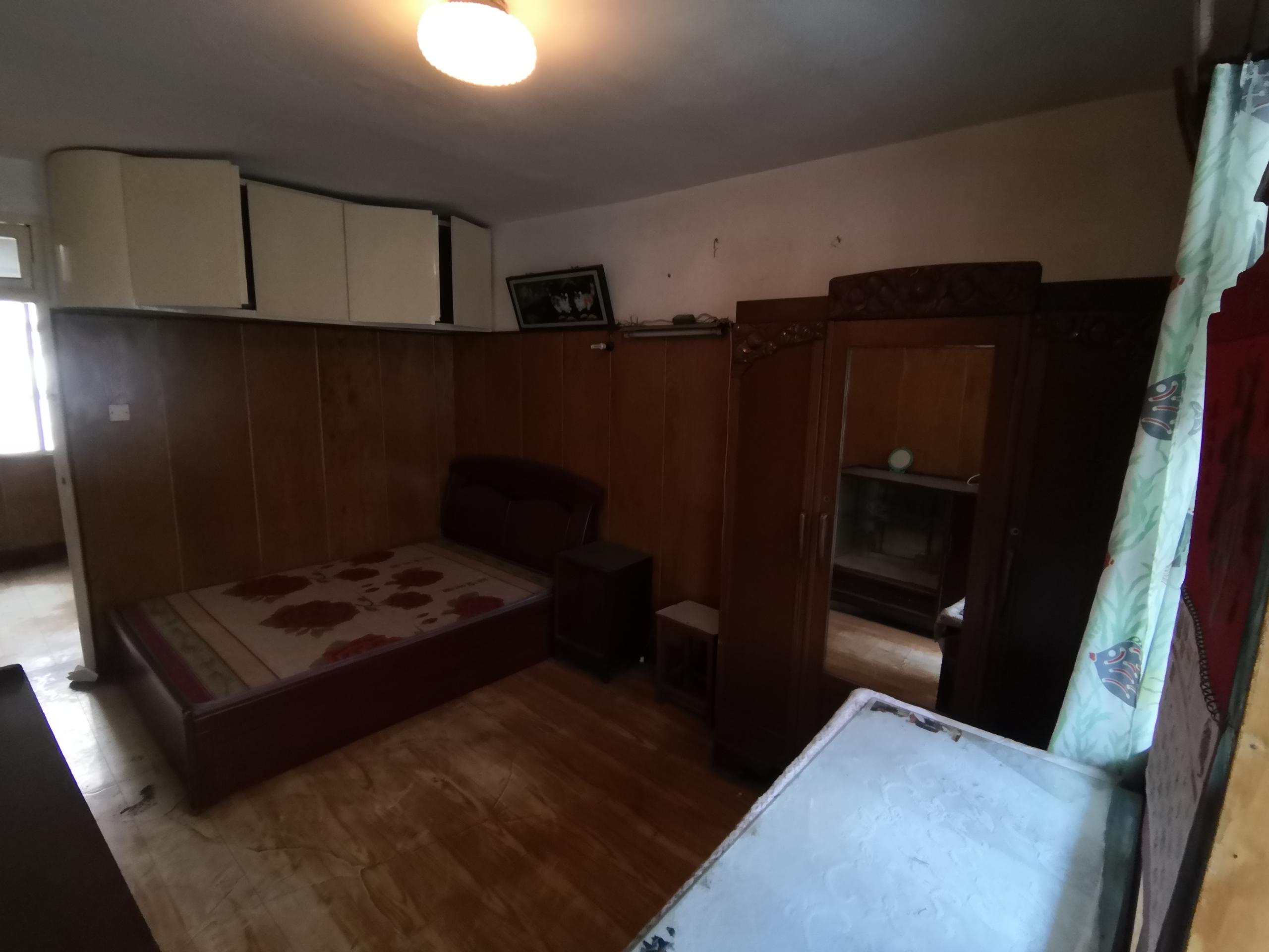 虹桥南村 2室1厅1卫 60.00m&sup2;