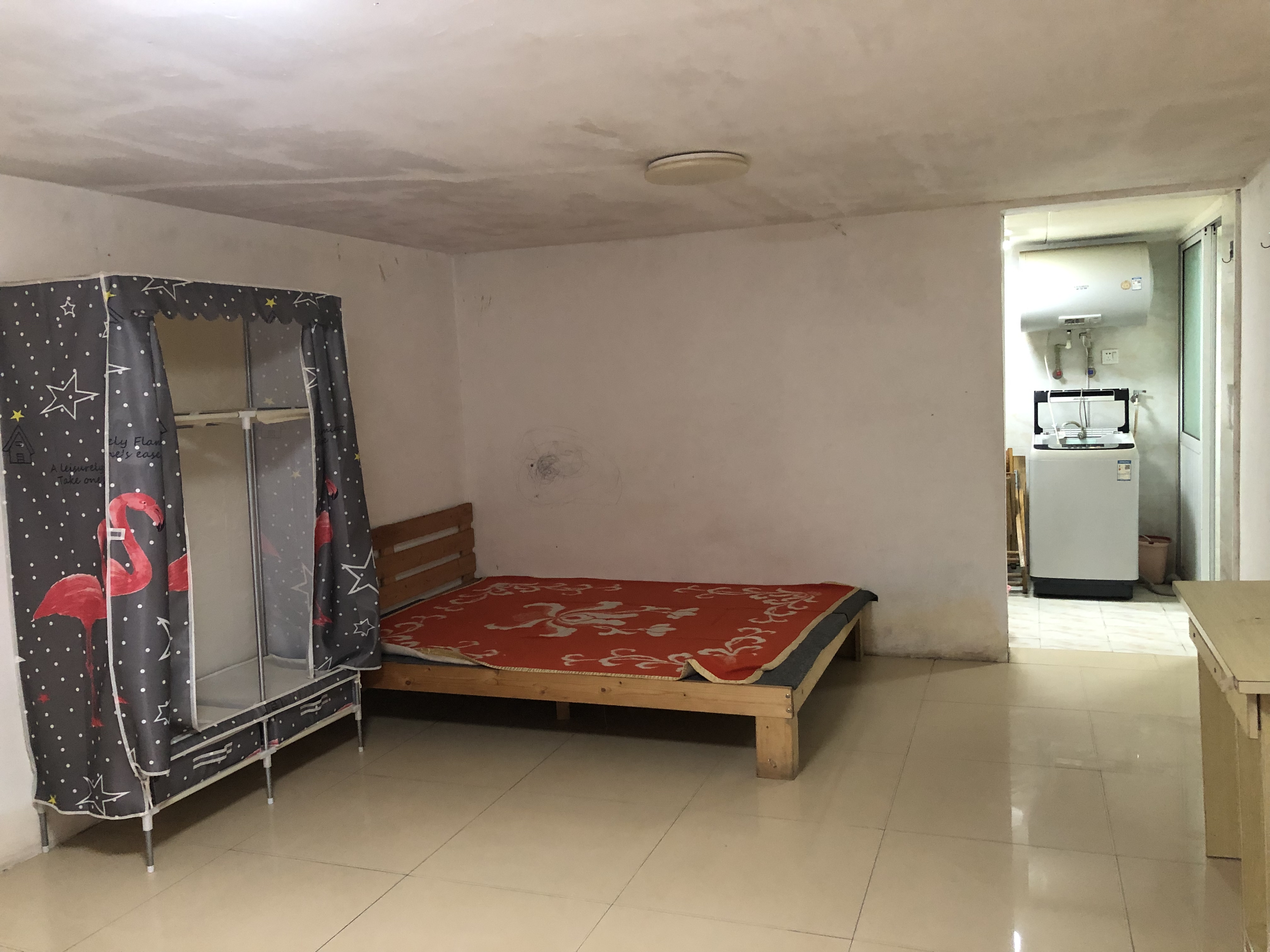东城花园 1室1厅1卫 28m&sup2;