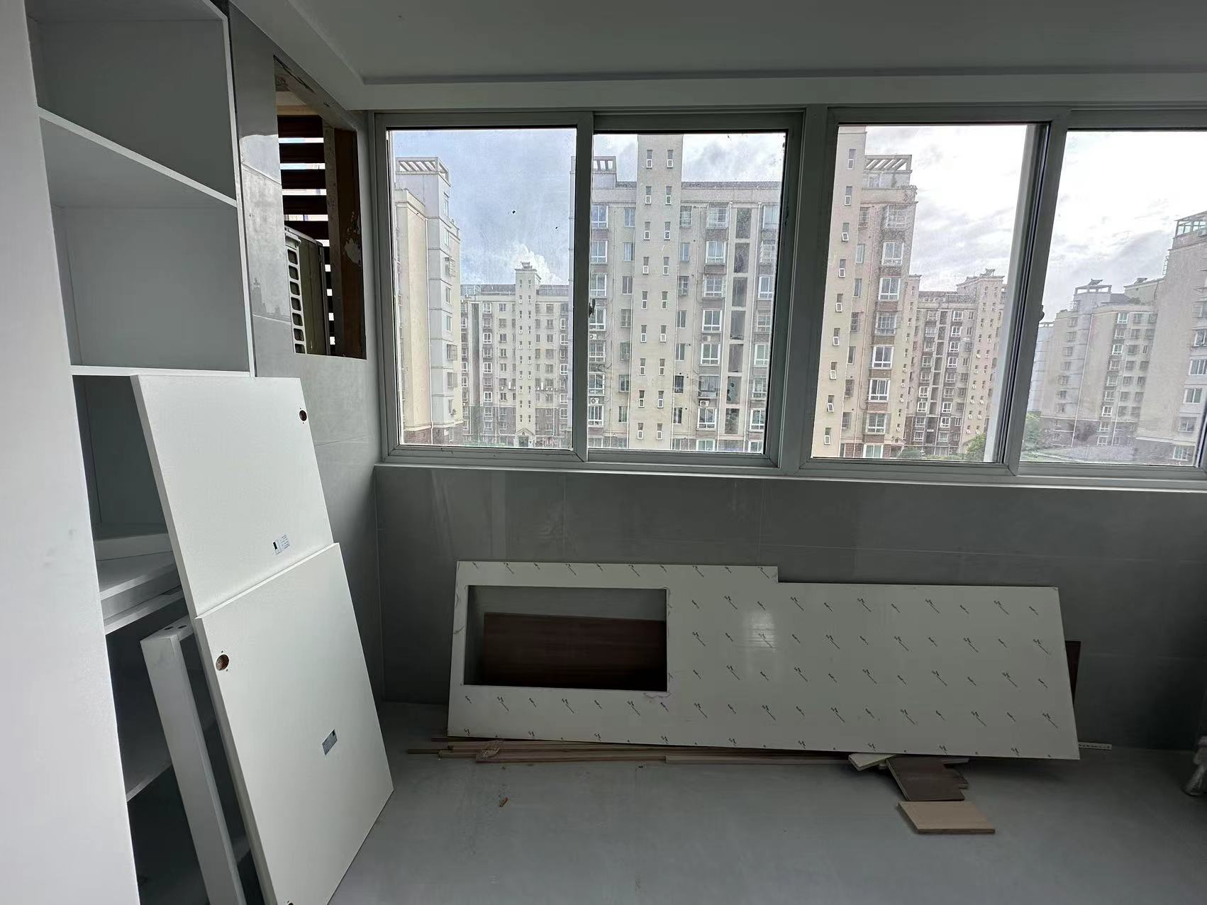 天晖苑 2室2厅1卫 98m&sup2;