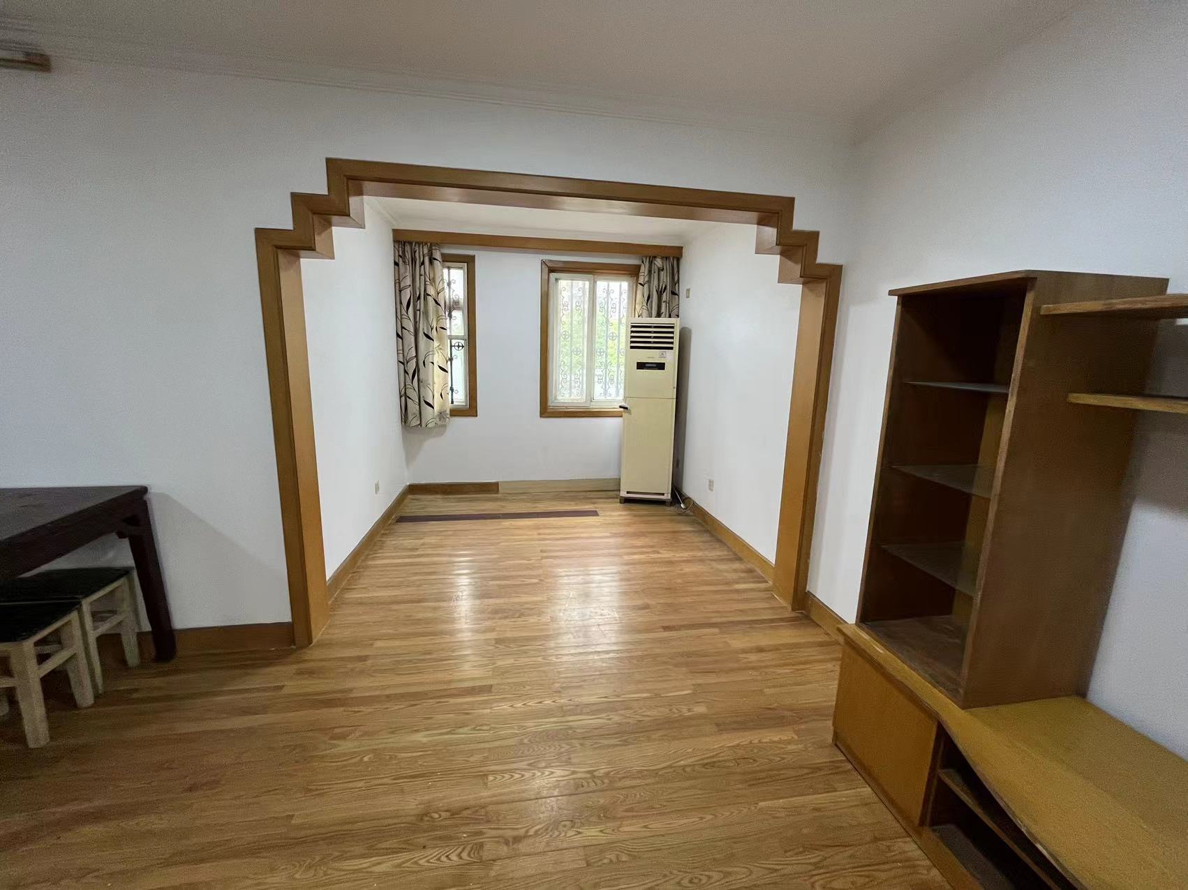 桃坞路服饰城 2室2厅1卫 84.99m&sup2;