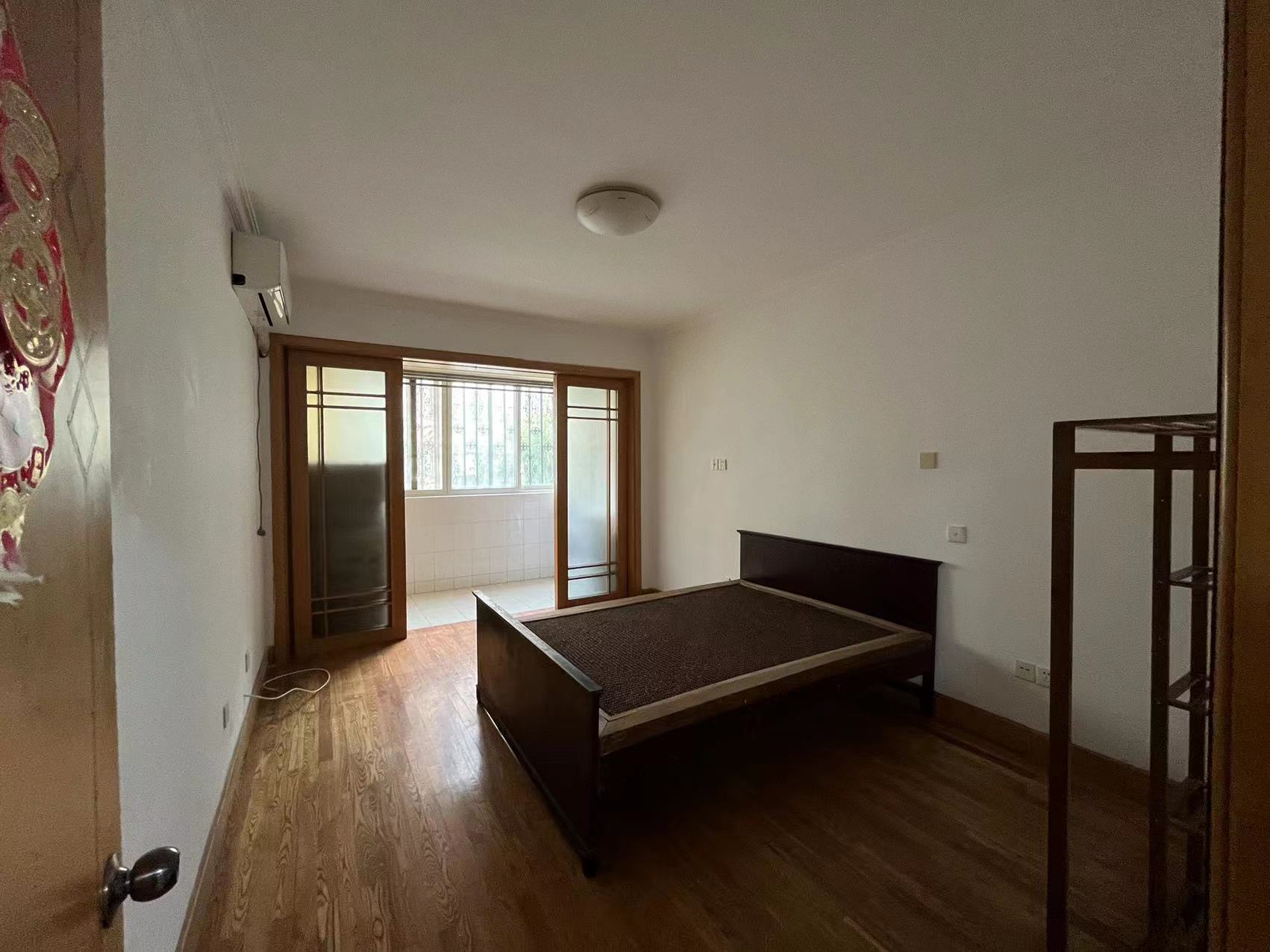 桃坞路服饰城 2室2厅1卫 84.99m&sup2;