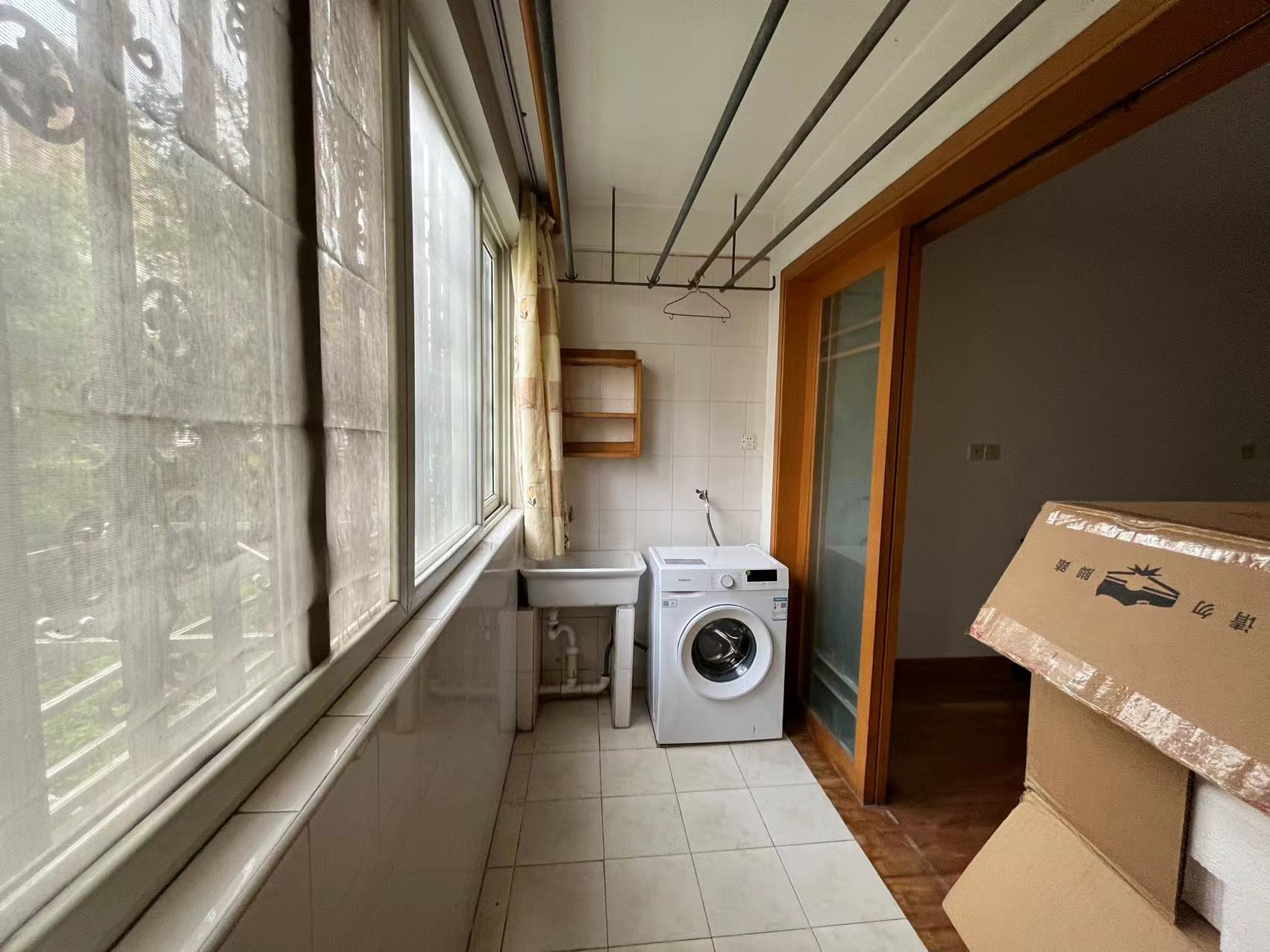 桃坞路服饰城 2室2厅1卫 84.99m&sup2;