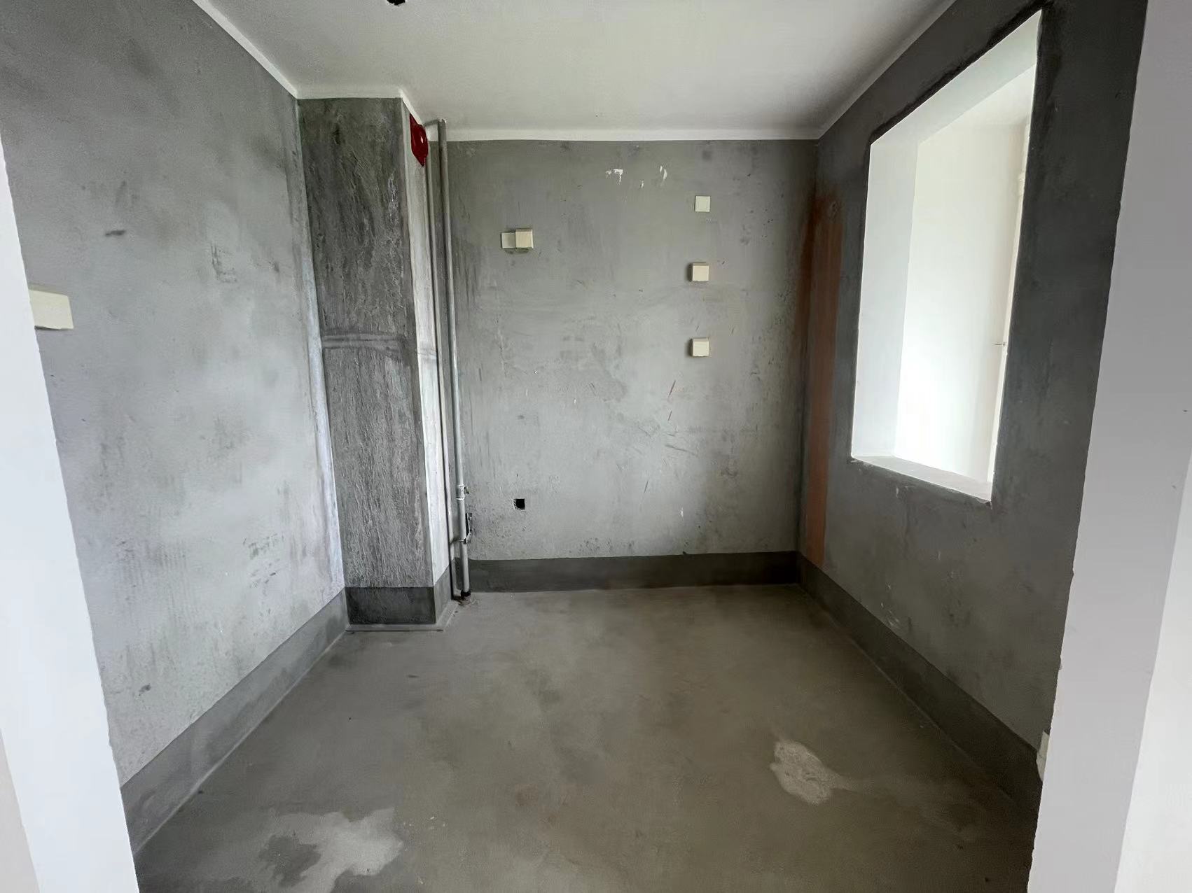 湖滨华庭 4室2厅2卫 143m&sup2;