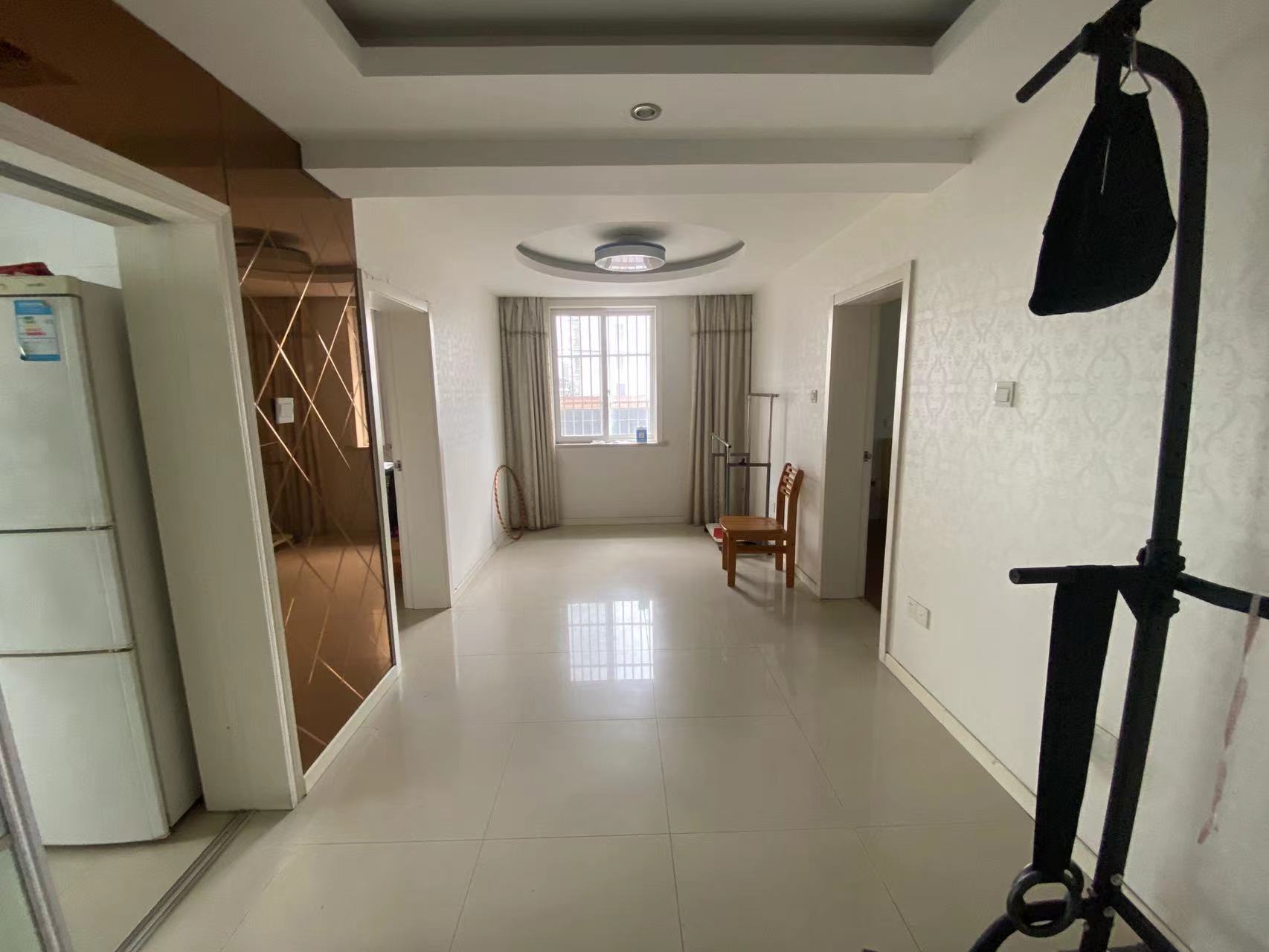 北濠桥东村 4室2厅1卫 120m&sup2;
