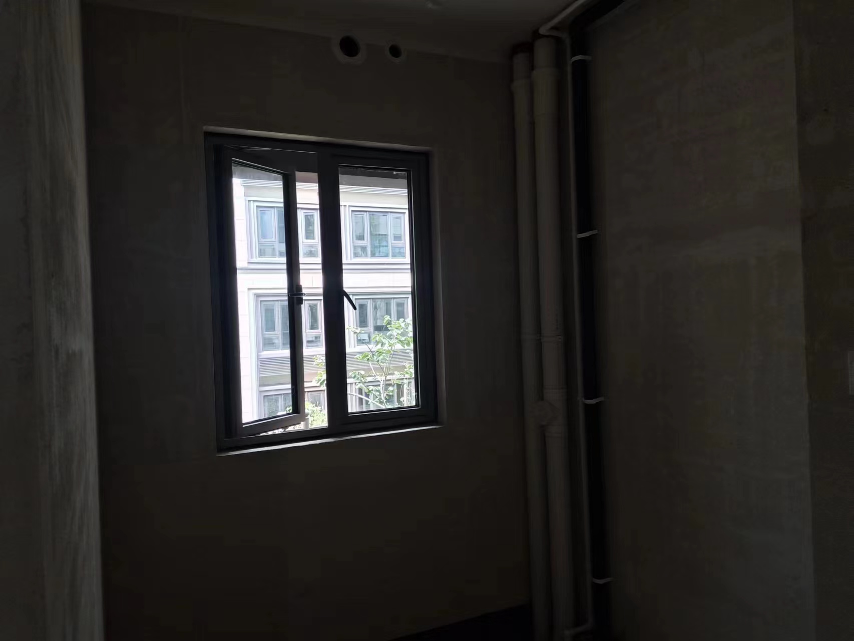 澜庭序 4室2厅2卫 306m&sup2;