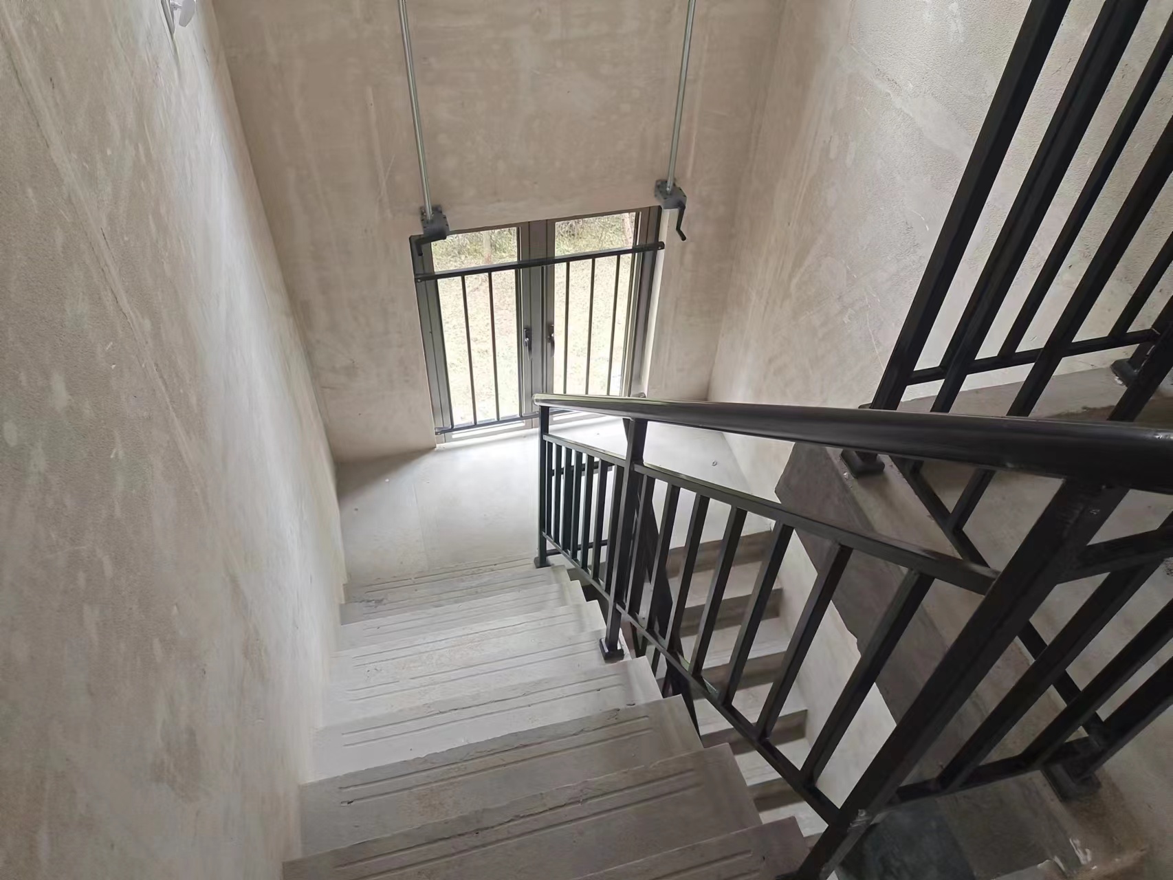澜庭序 4室2厅2卫 306m&sup2;