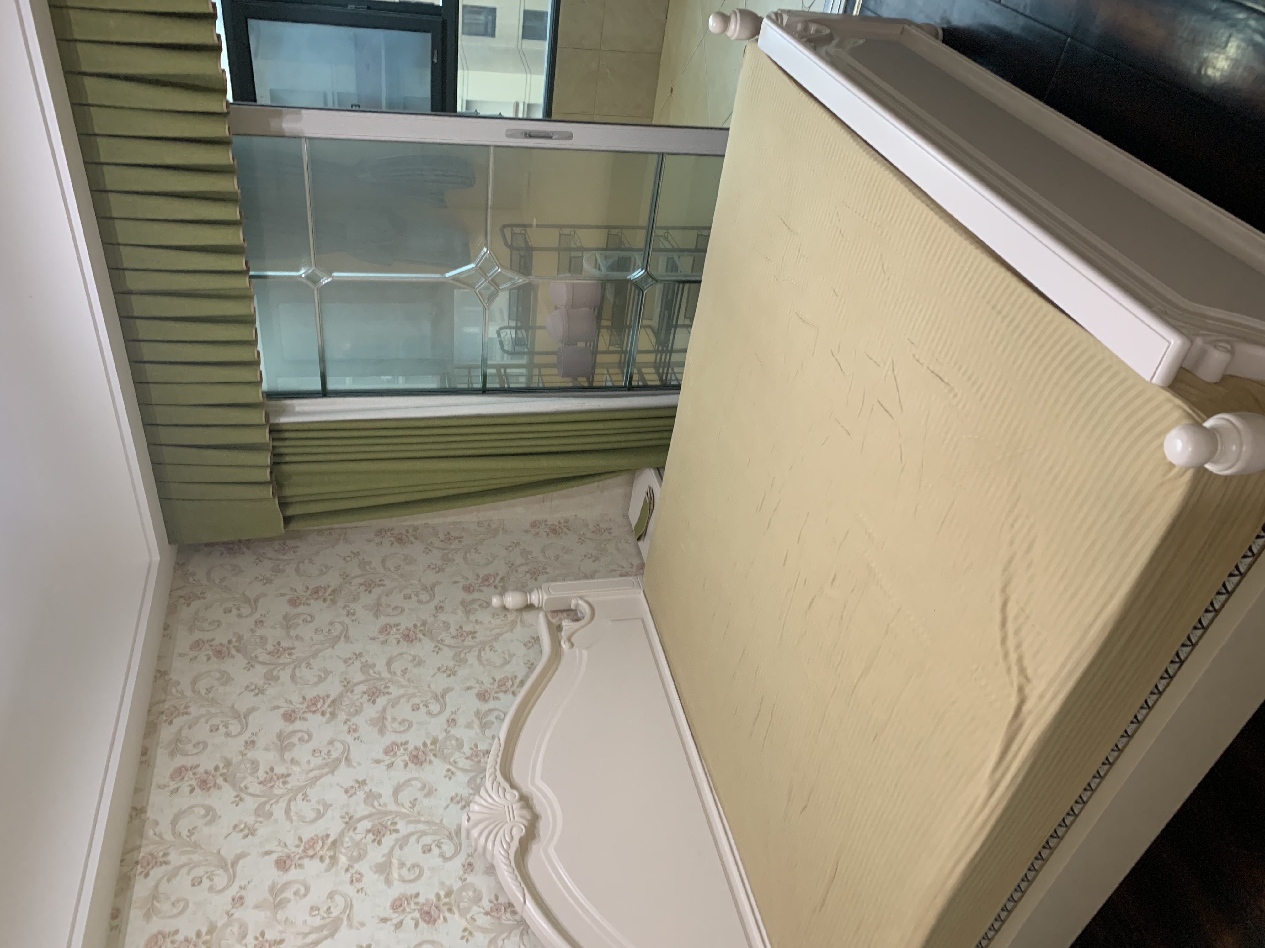 冠城大通棕榈湾 3室2厅2卫 140.00m&sup2;