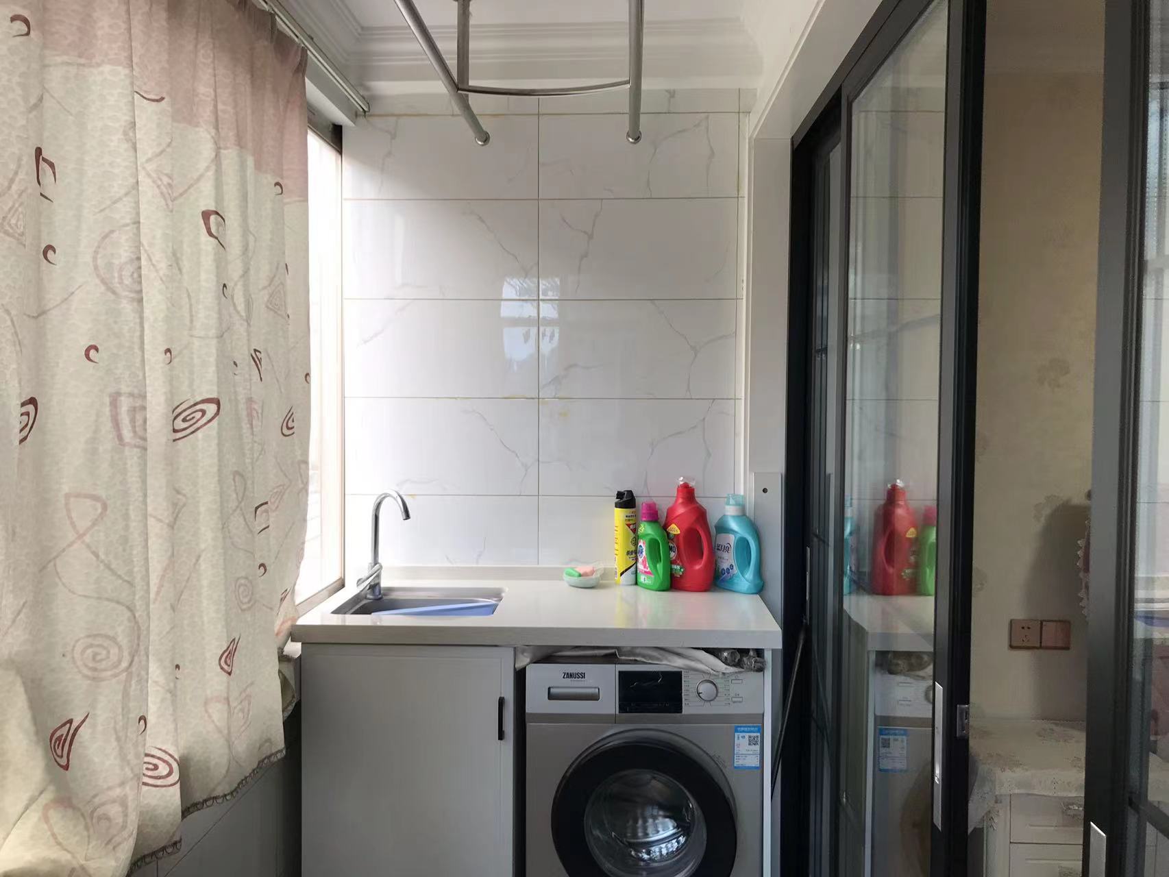 城港新村 1室1厅1卫 75.99m&sup2;